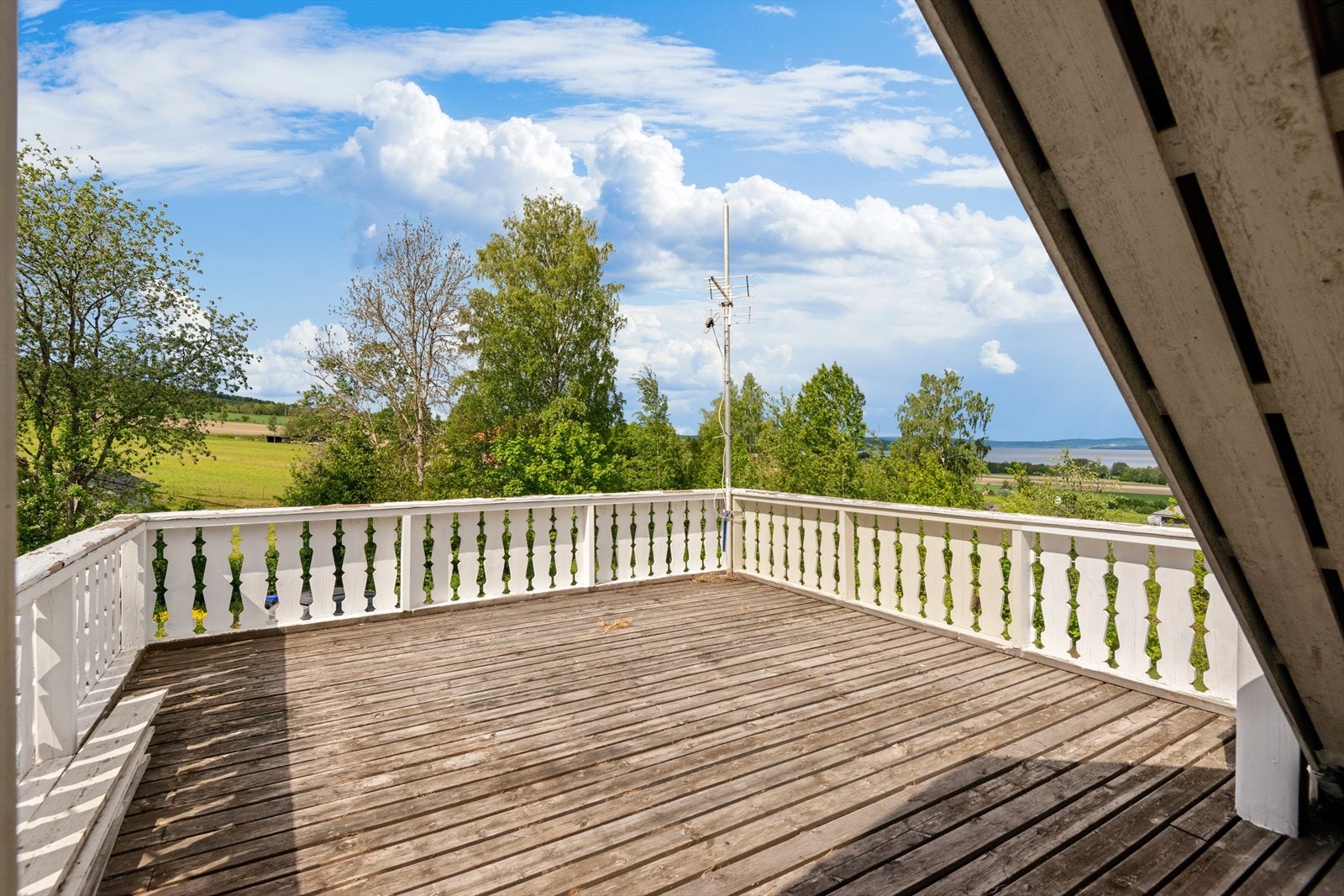 Takterrasse opprinnelig del Galleribilde