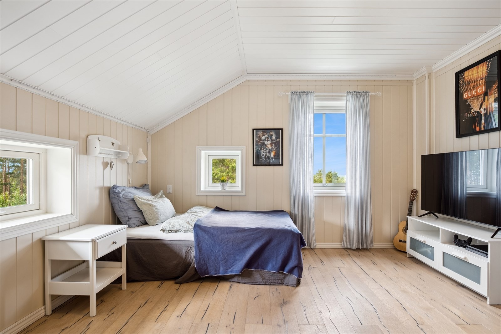 Soverom. Galleribilde