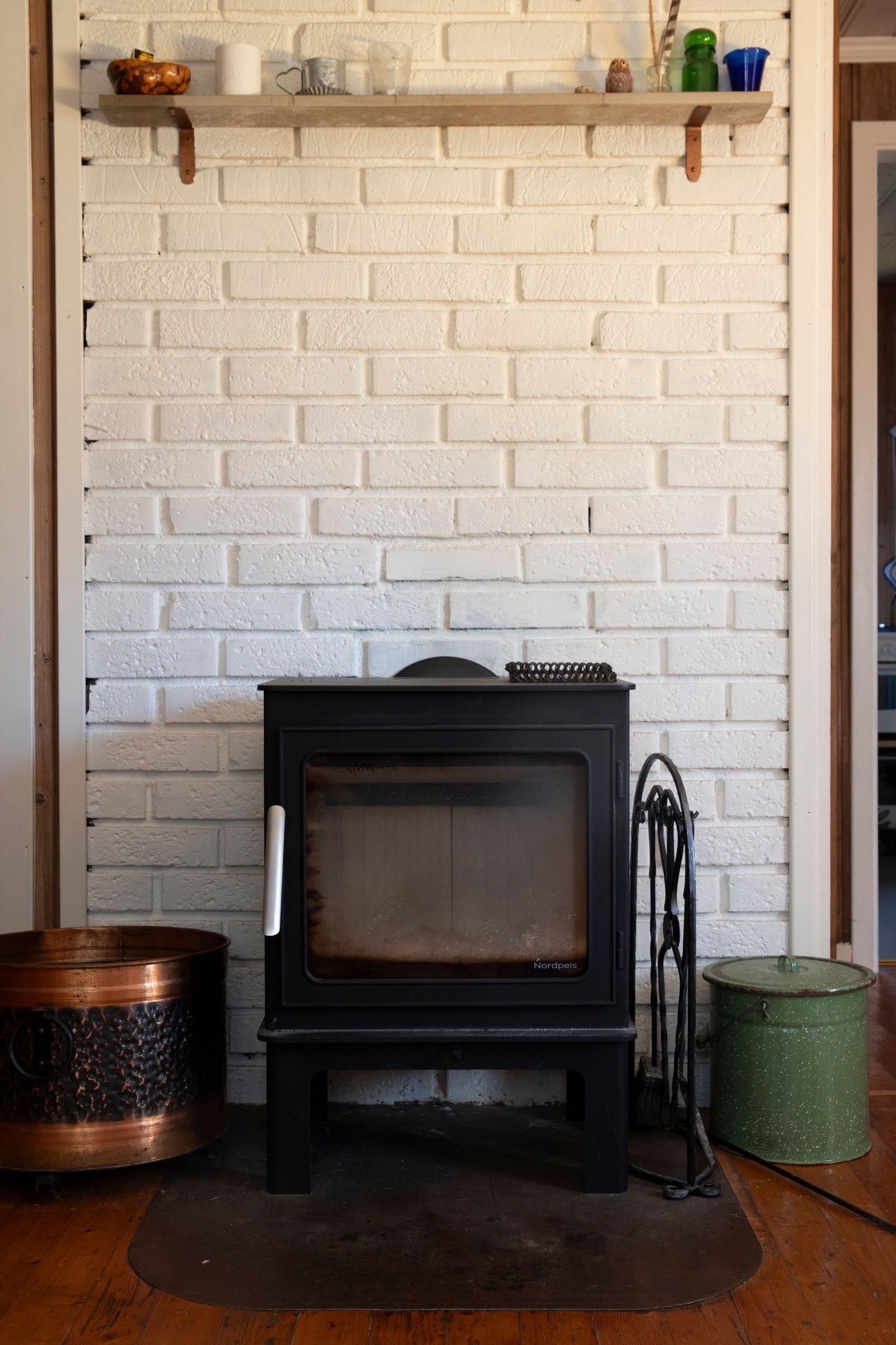 Rentbrennende peisovn fra 2020. Galleribilde
