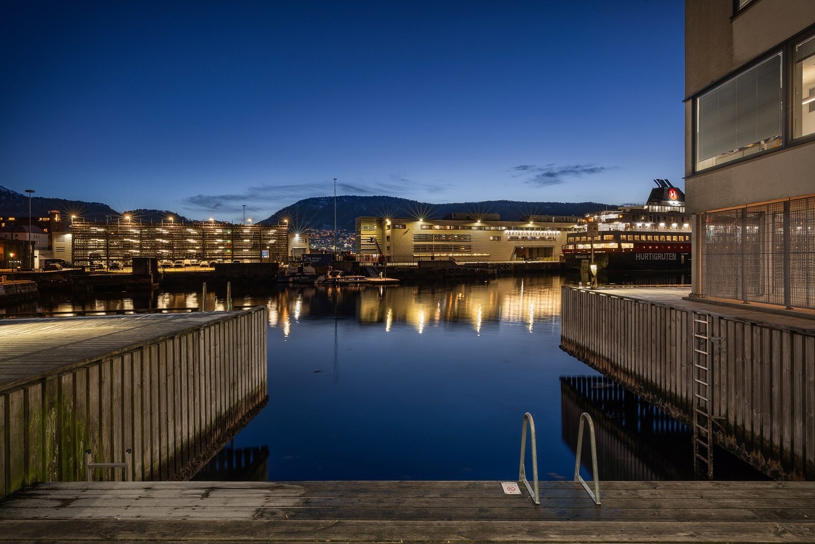 - Starte dagen med et morgenbad? Sommeren blir ekstra fin når dette er bakgården din - Galleribilde