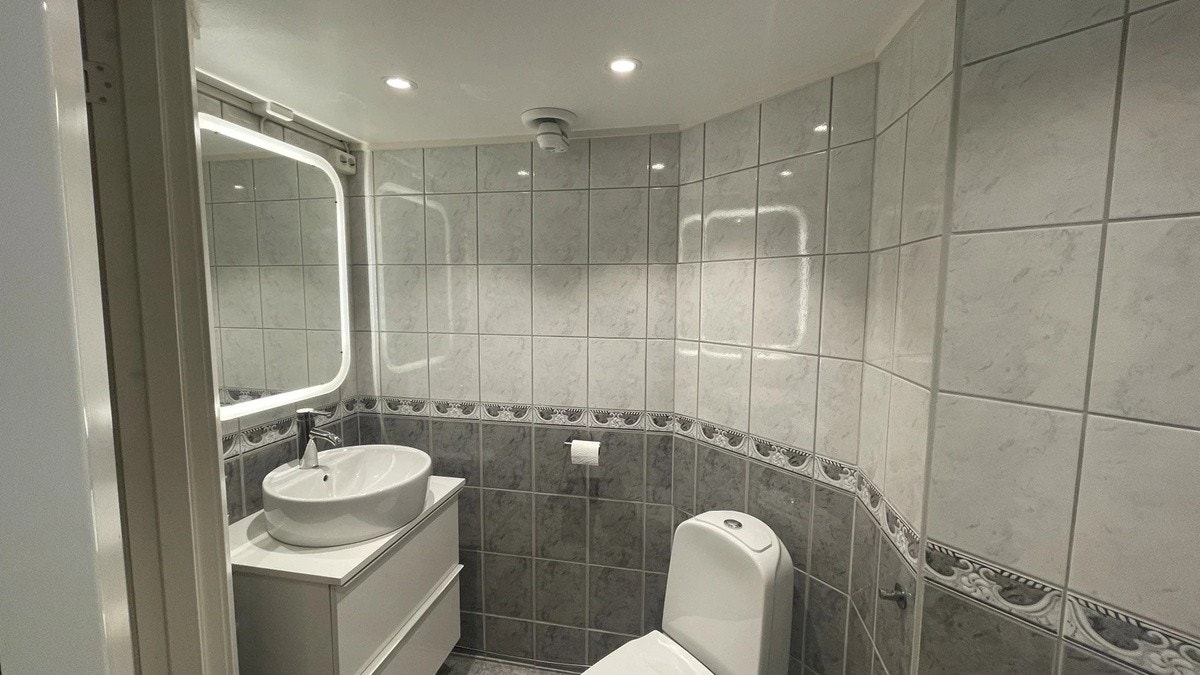 Bad nr 1 oppe Galleribilde