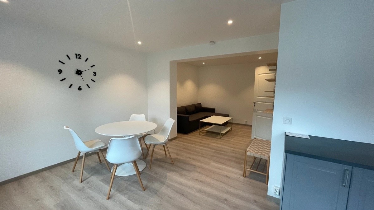 Stue/spiseplass Galleribilde