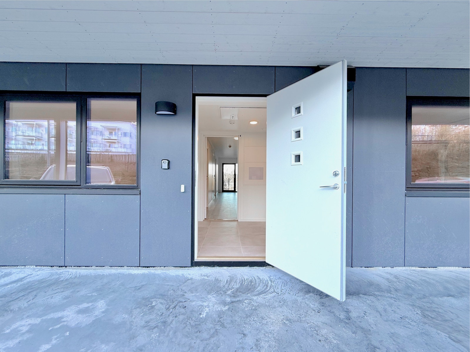 Overbygd inngangsparti Galleribilde