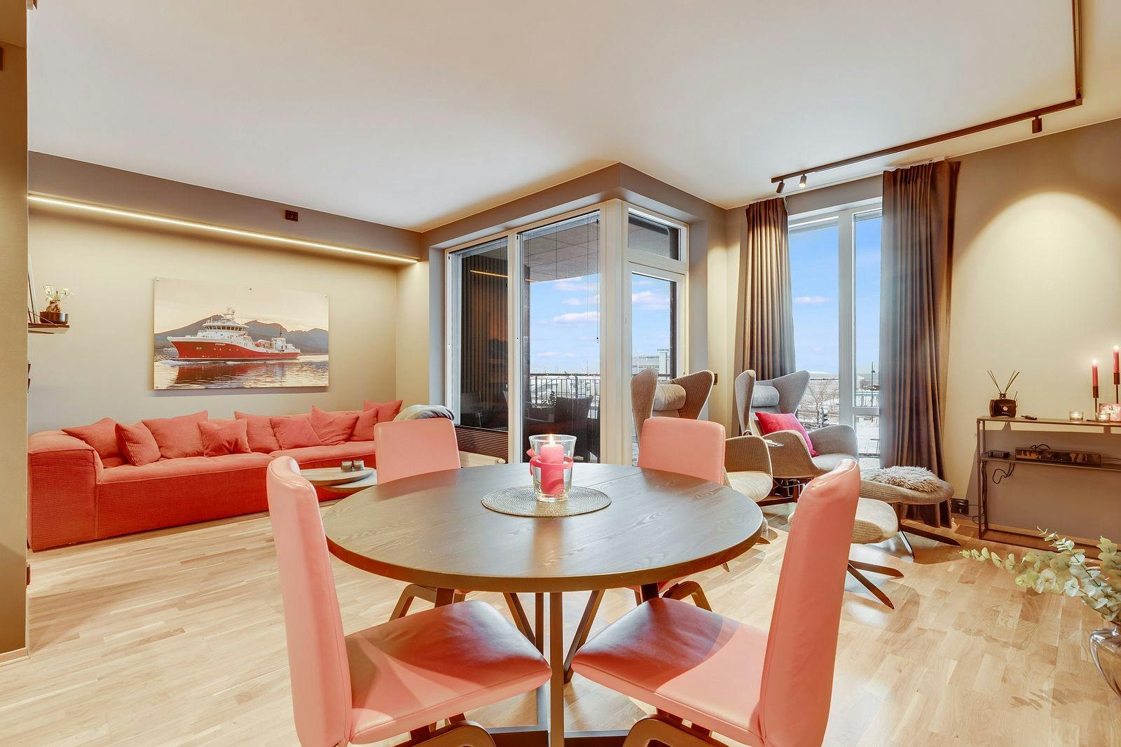 Velkommen til Dyre Halses Gate 18. Galleribilde