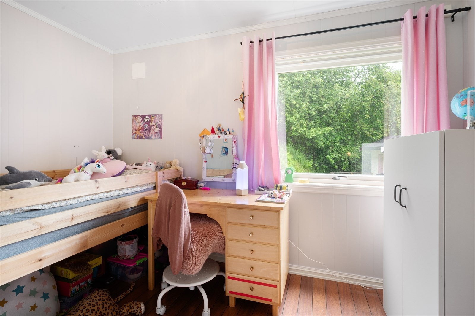 Soverom i hovedetasjen. Galleribilde