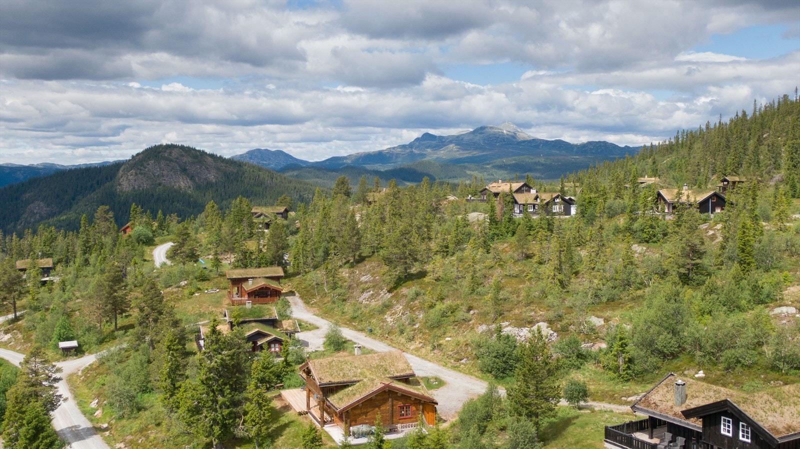 sh0467_flugonfjellvegen-56-drone-sommer_foto_stein-hofve.jpg Galleribilde