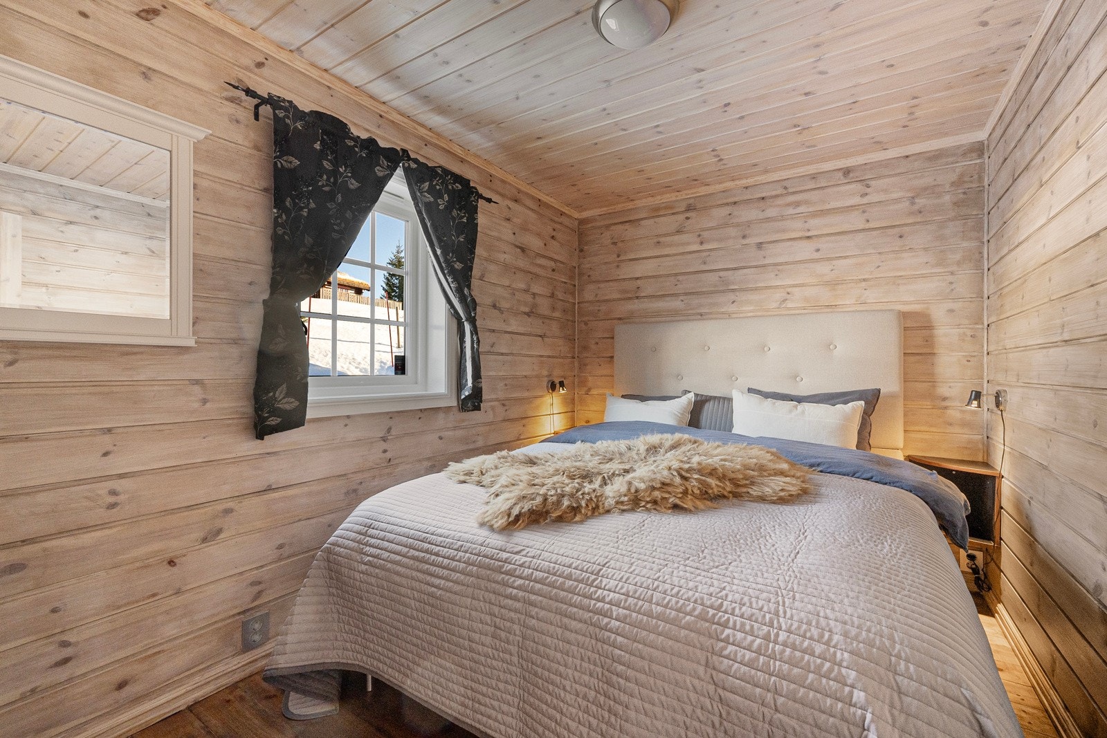 Soverom I Galleribilde