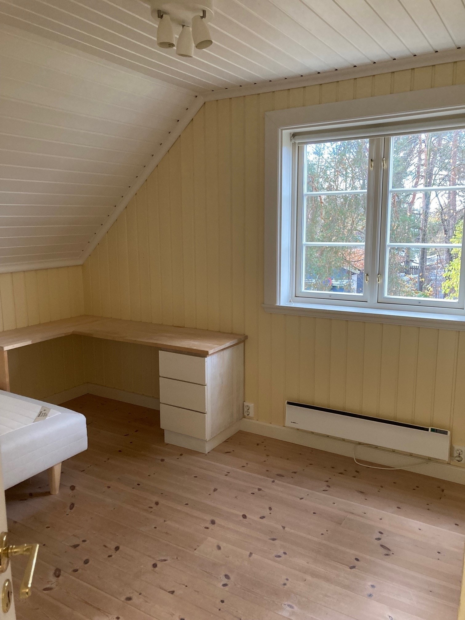 Soverom 2 i 2 etg Galleribilde