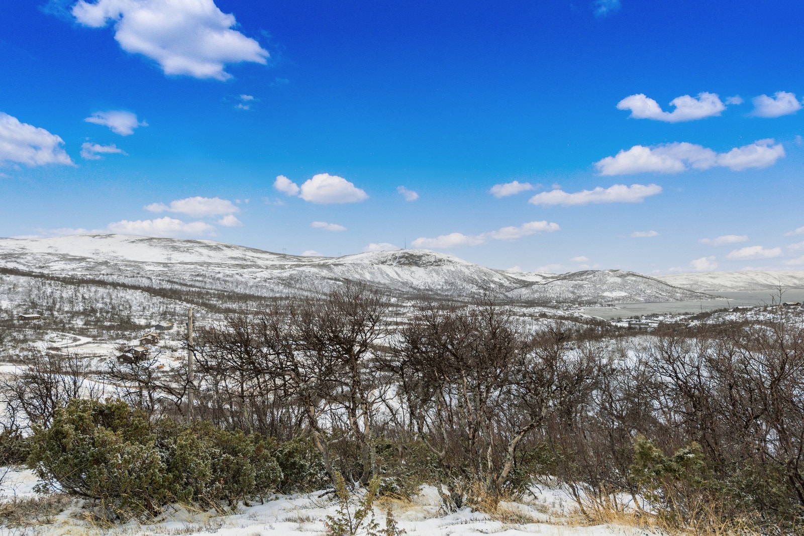 En sjarmerende hytte i idylliske omgivelser på Ustaoset. Galleribilde