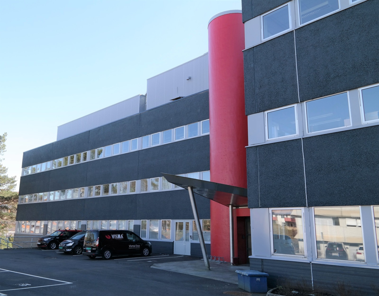 Bi-inngangsparti Galleribilde