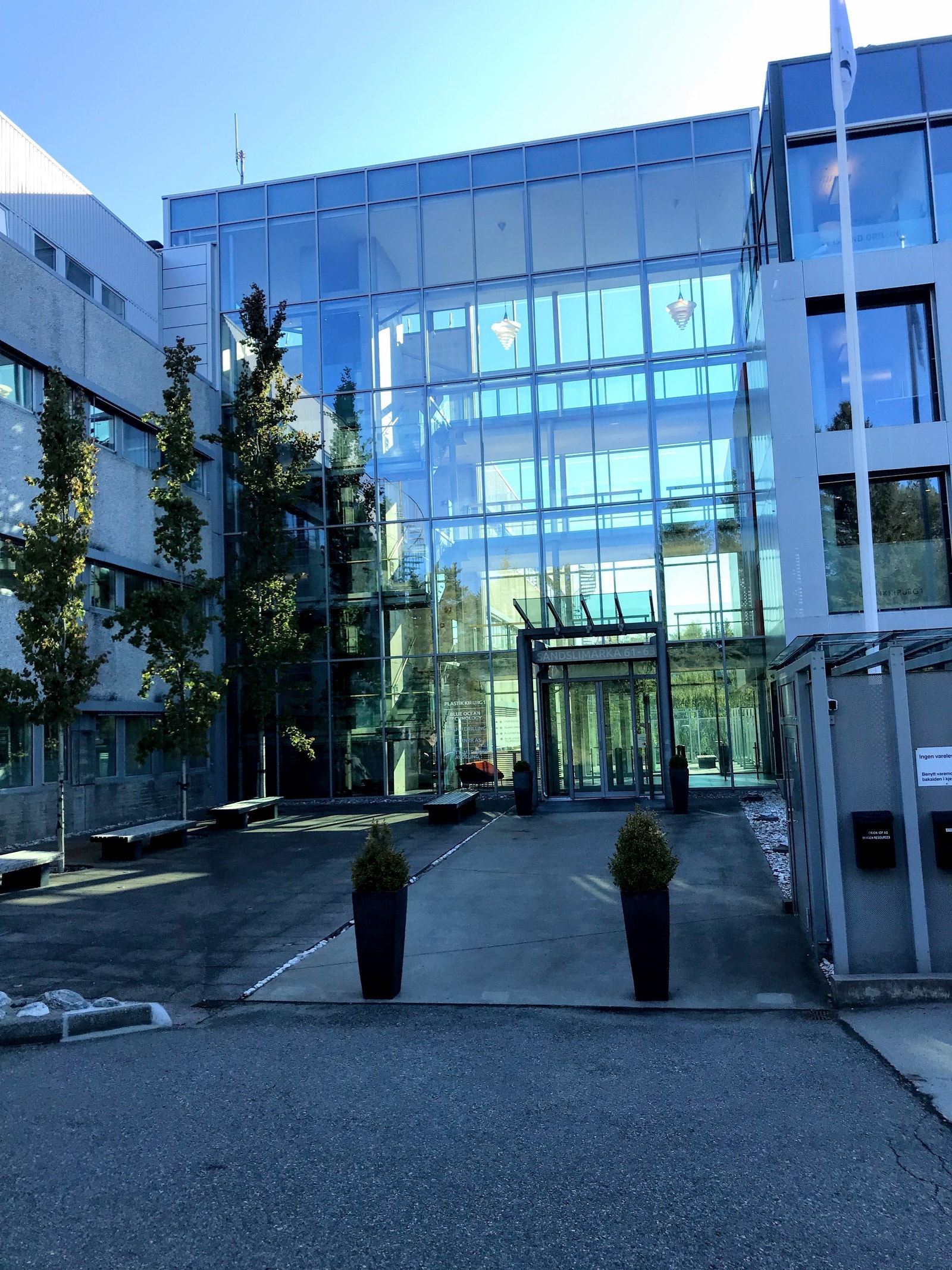 Hovedinngang Galleribilde