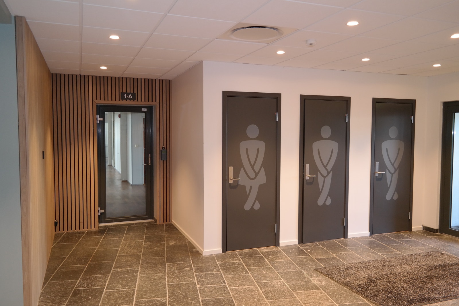 Felles toalettkjerne Galleribilde