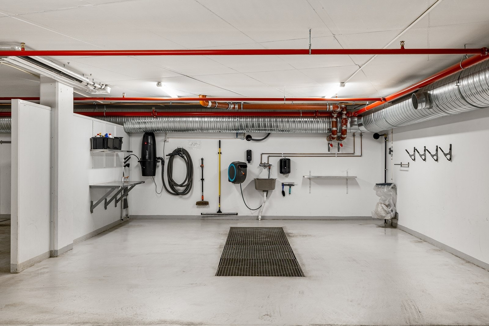 Mulighet for å vaske egen bil på felles vaskeplass Galleribilde