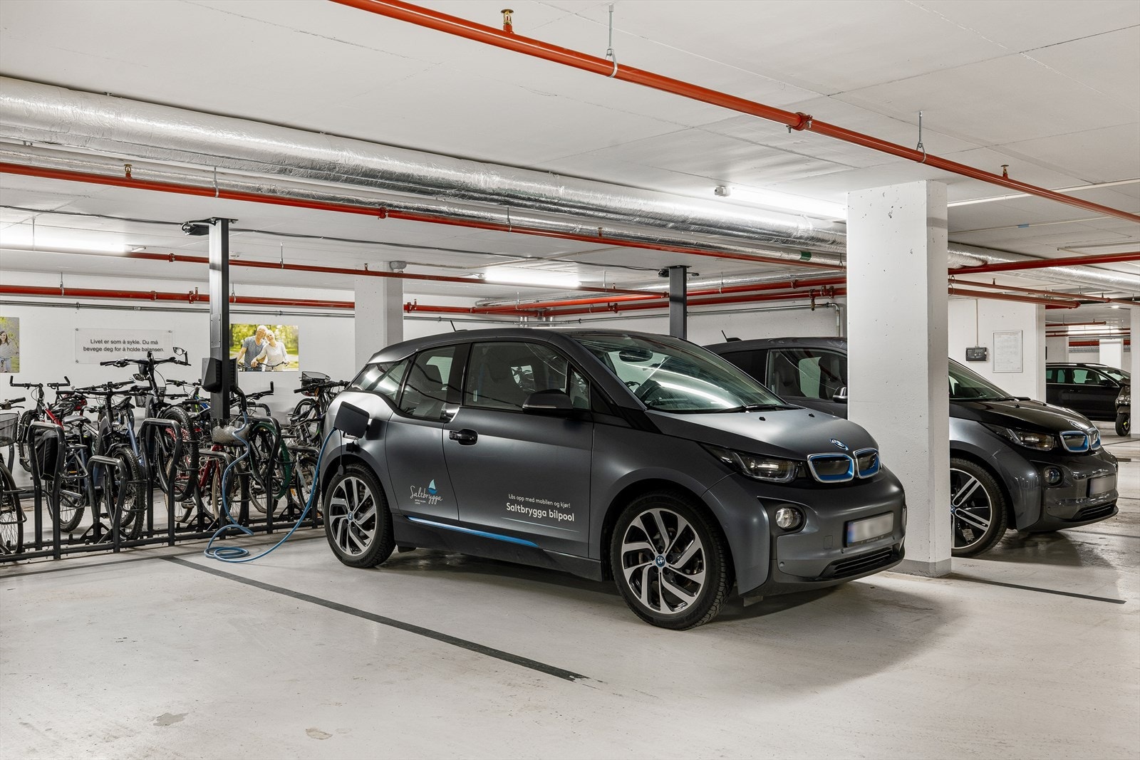 Det er mulighet for leie av elbil ved behov Galleribilde