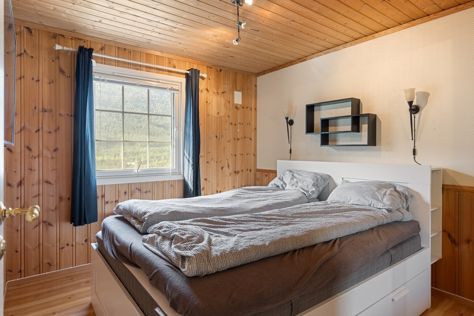 Boligen inneholder totalt tre soverom. Galleribilde