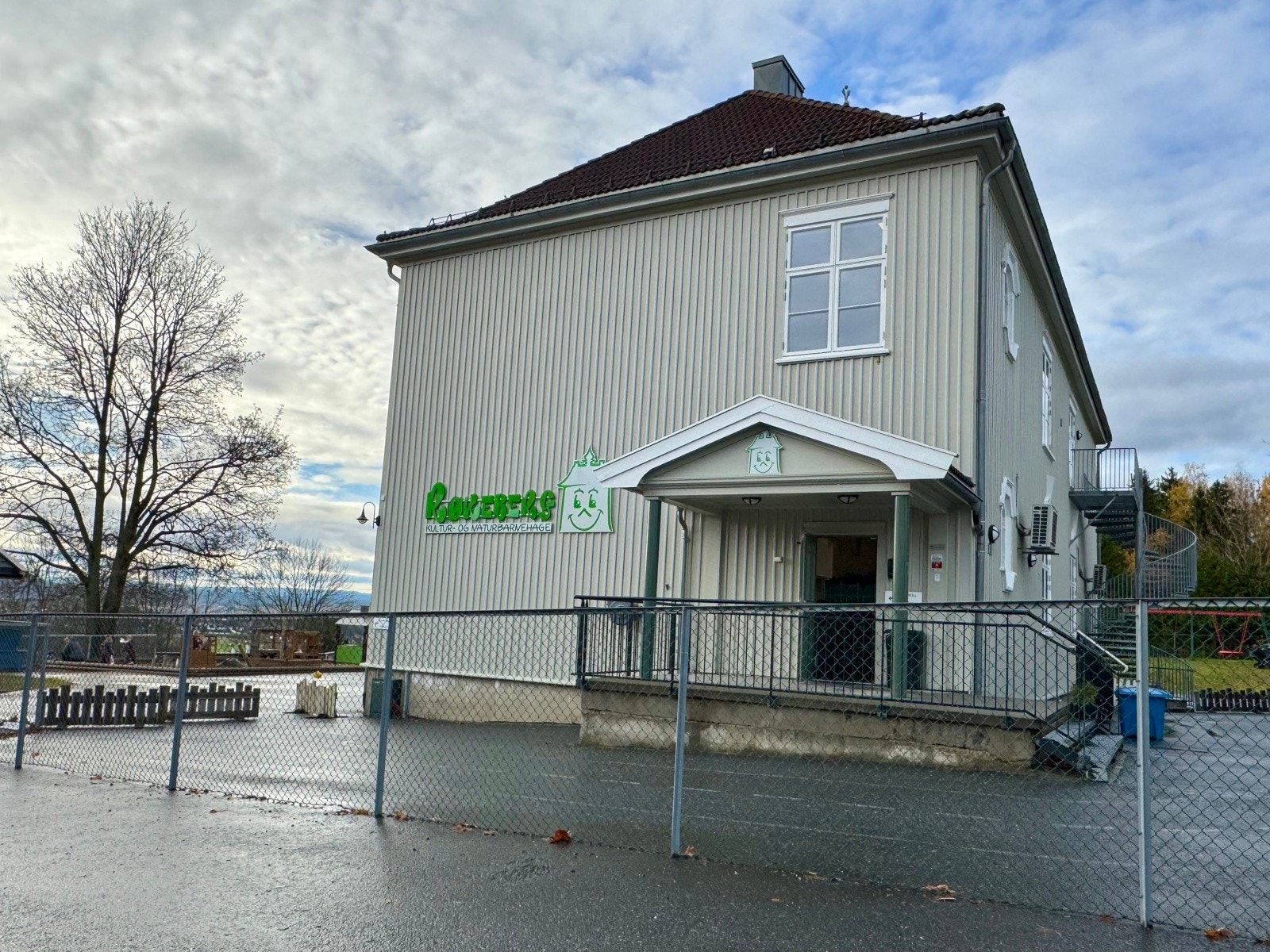 Kort gåavstand til flott barnehage Galleribilde