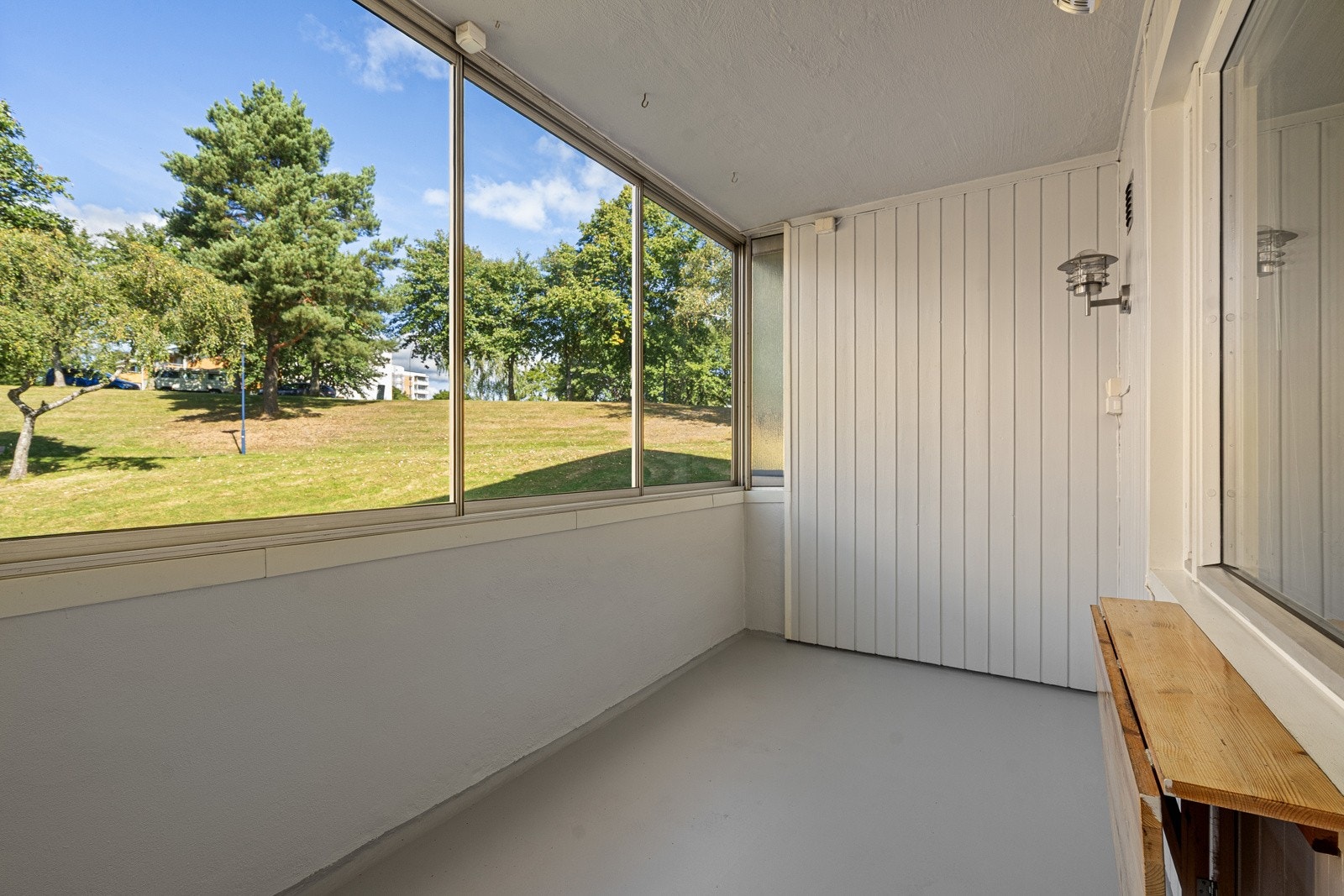 Perfekt uteplass for rolige sommerkvelder. Galleribilde