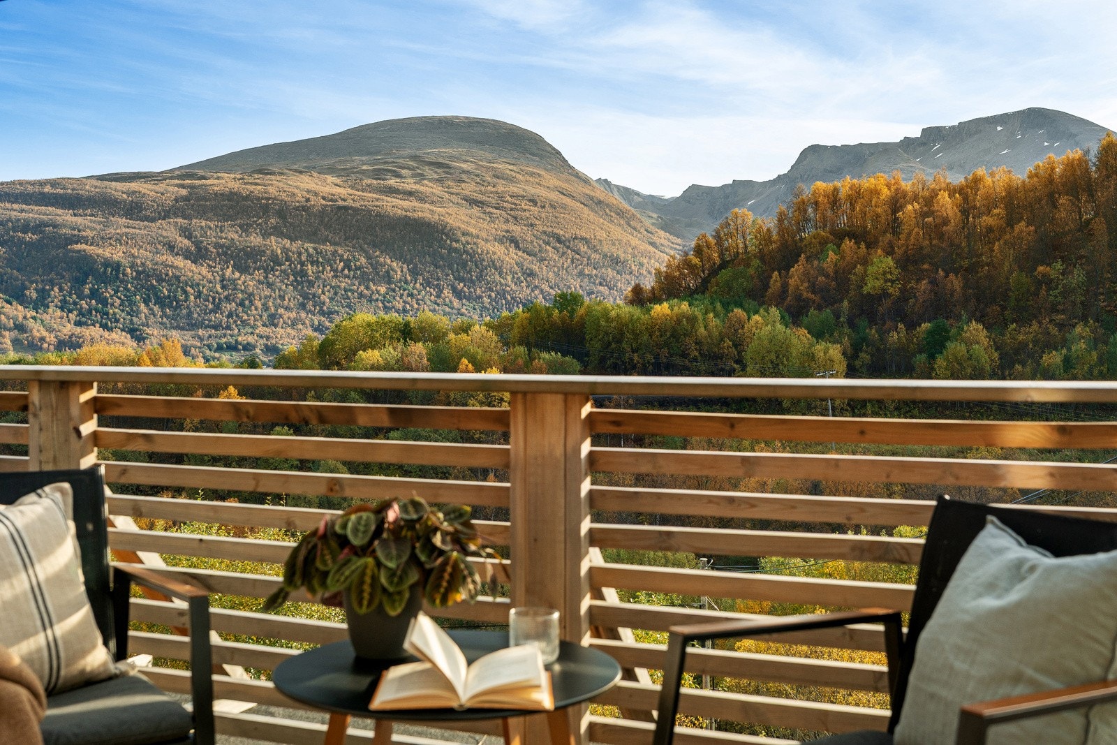 Her kan du virkelig nyte en god kopp kaffe i nydelige omgivelser!