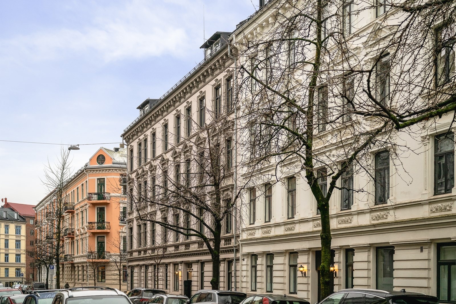 Attraktiv beliggenhet på Bislett/St. Hanshaugen med kort vei til dagligvare, butikker, apotek, treningssenter og offentlig kommunikasjon. Galleribilde