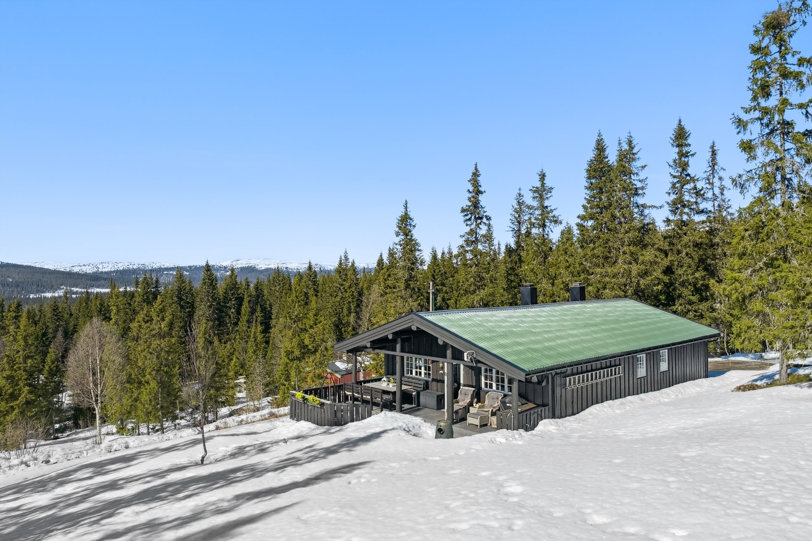 Terrassen mot sør er utvidet i ca. 2014 Galleribilde