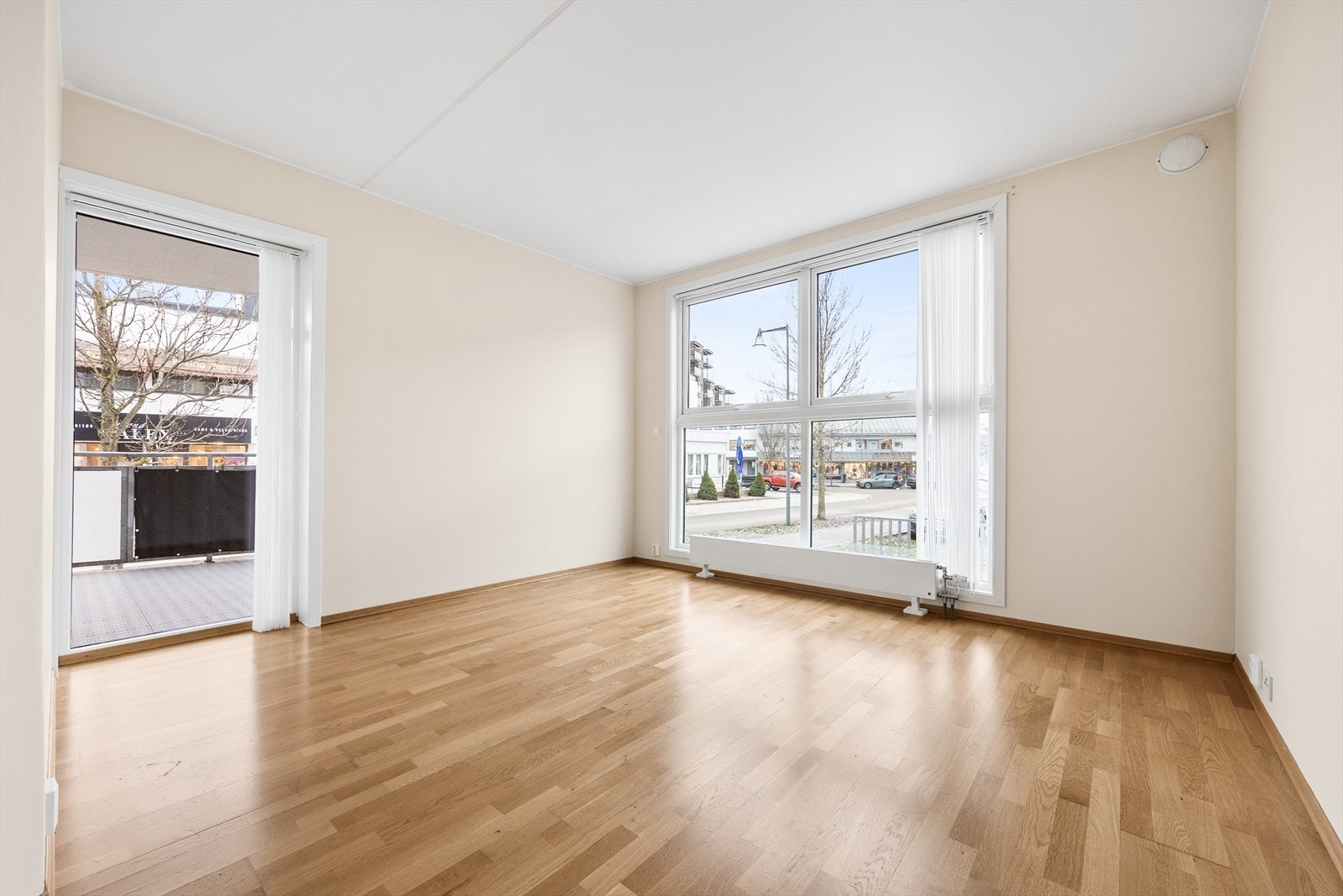 Stuen uten digital styling. Galleribilde