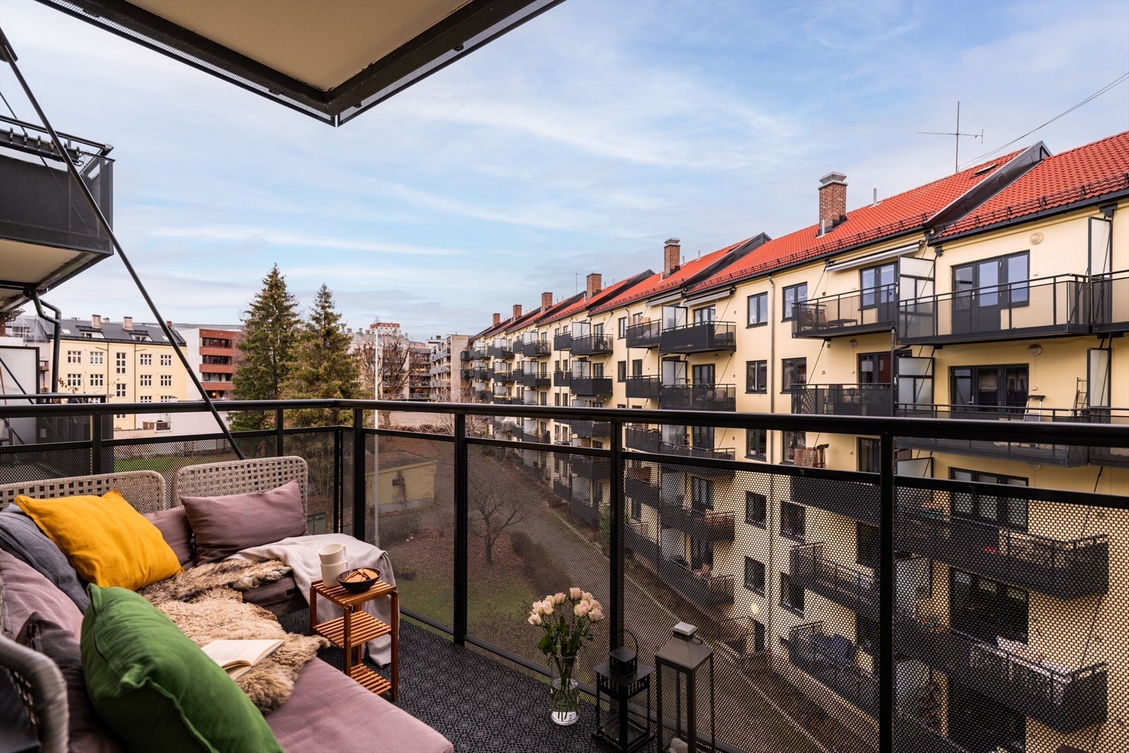 Flott østvendt balkong ca. 6 m². Galleribilde