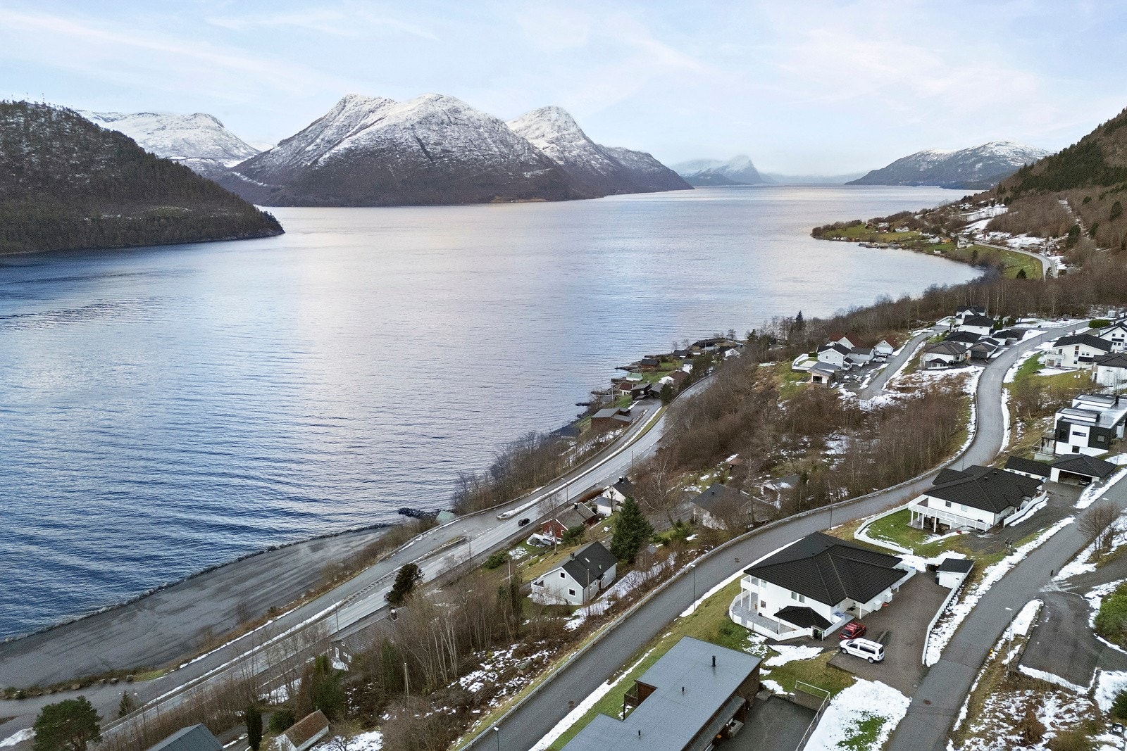 Leiligheten ligger fint til i et rolig og populært nabolag. Galleribilde