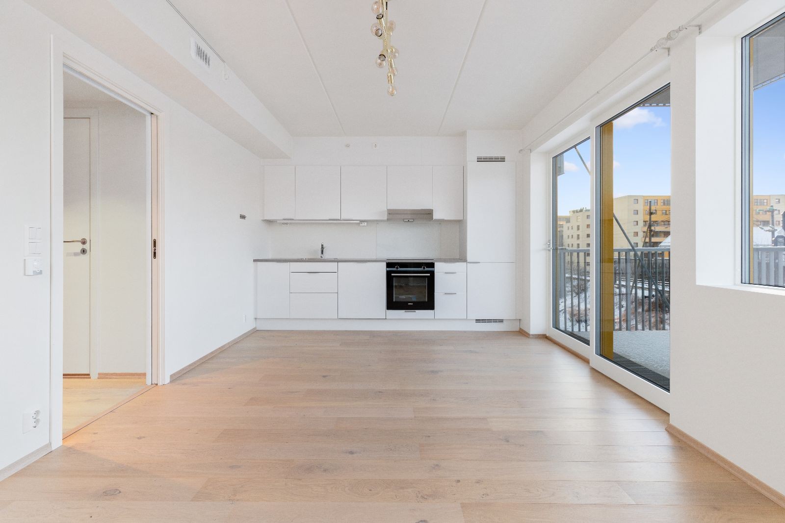 Fra stueområdet mot kjøkkenet Galleribilde