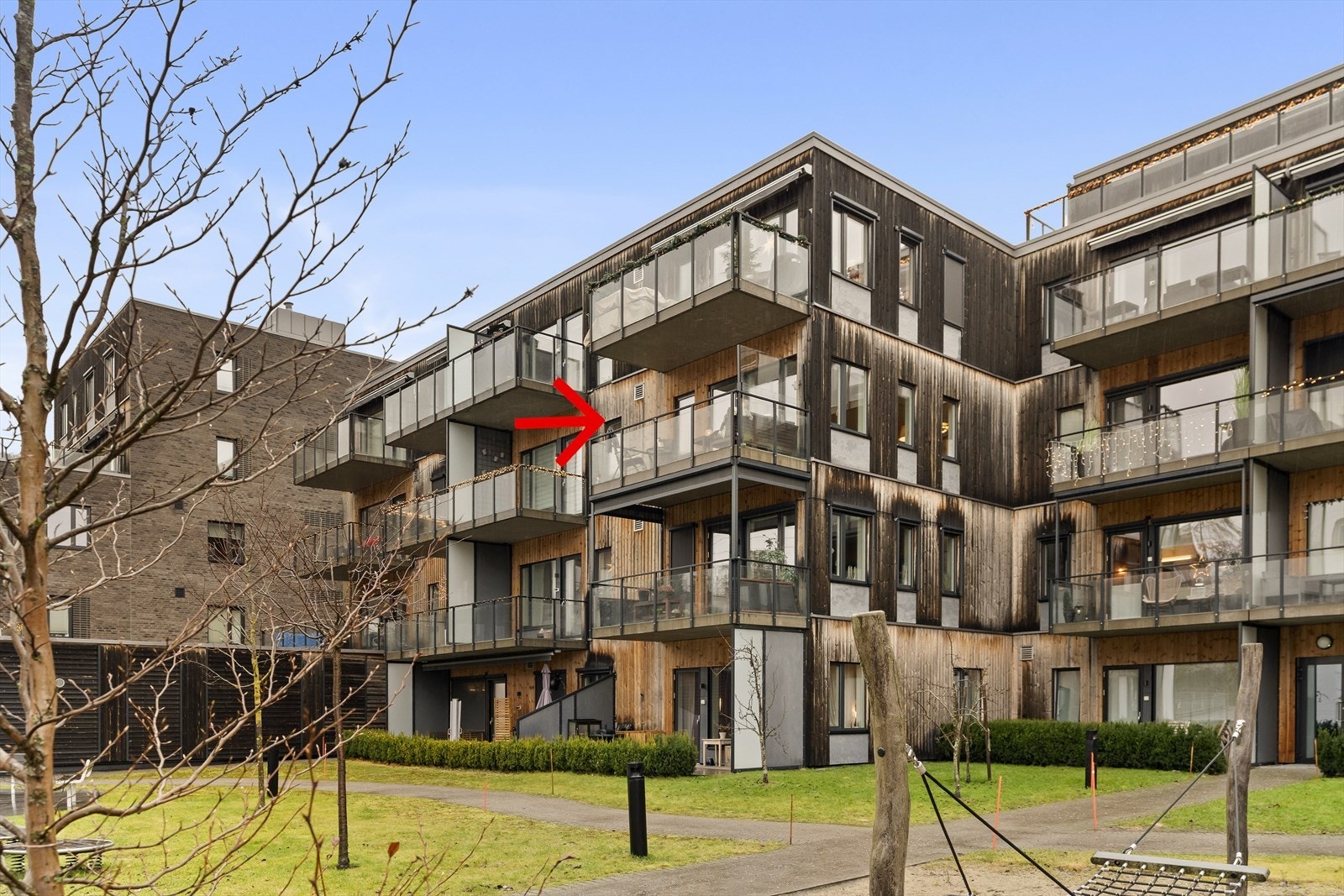 Nest øverste etasje og i ende mot syd Galleribilde