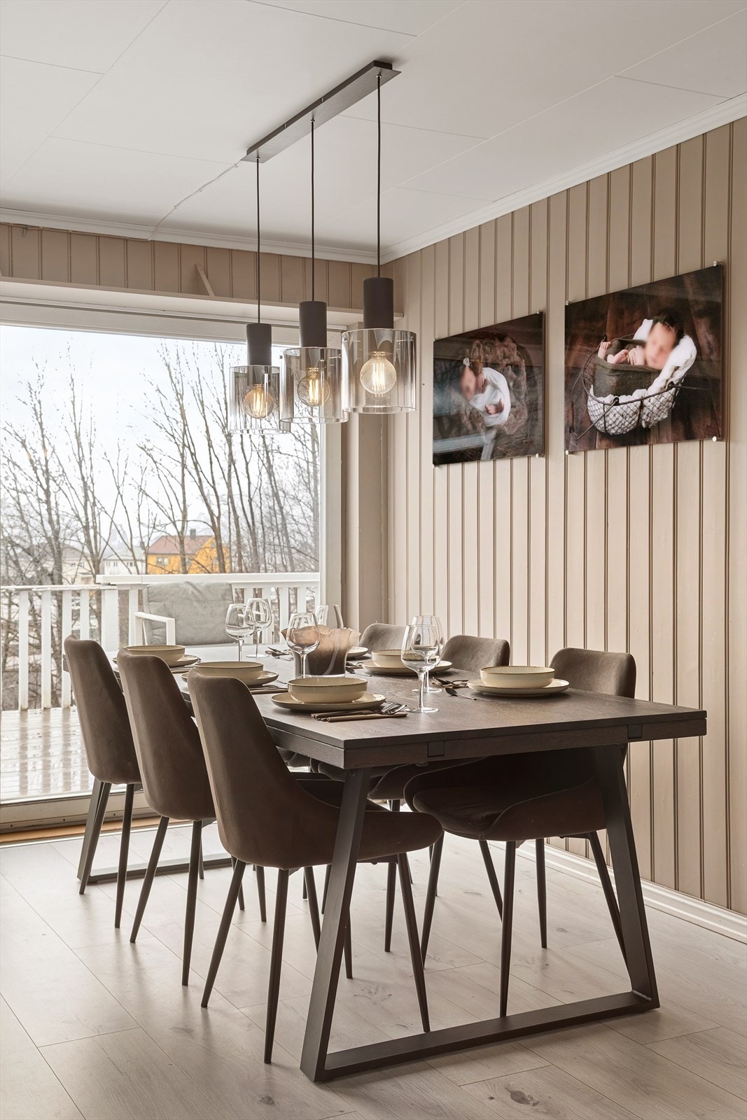 Lyst og pent Galleribilde