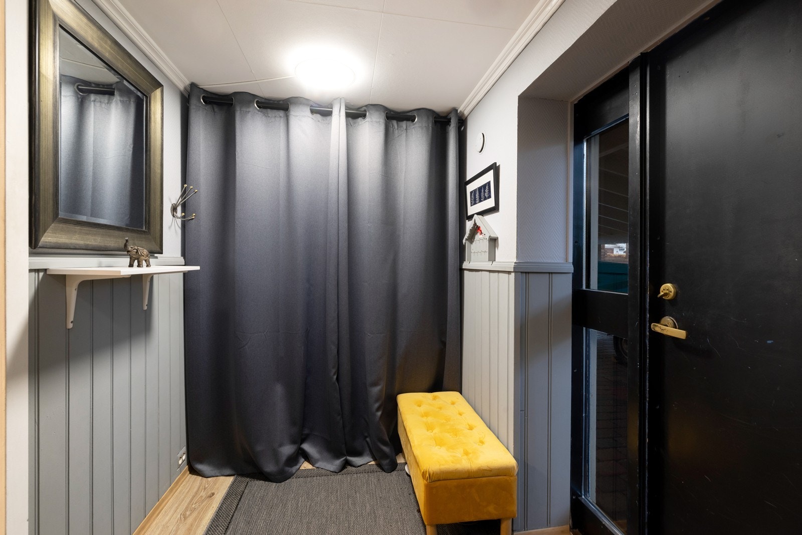 Gang/entré Galleribilde