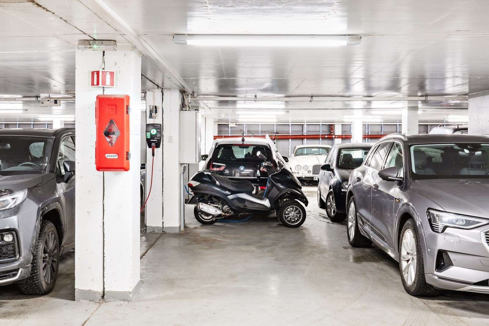 Garasjeplass medfølger Galleribilde