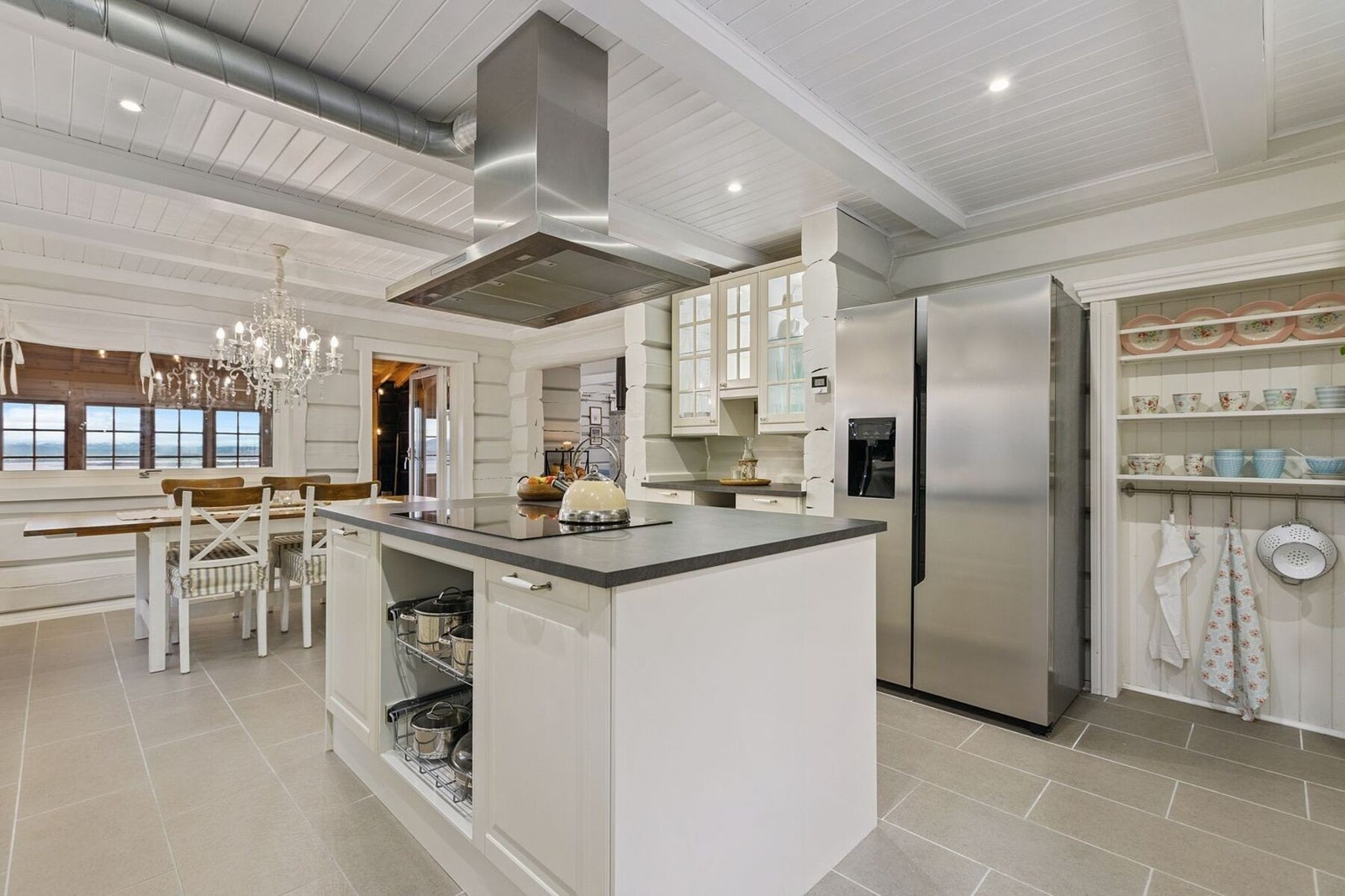 Kjøkkenet har fått tilstandsgrad 1 av takstmann. Galleribilde