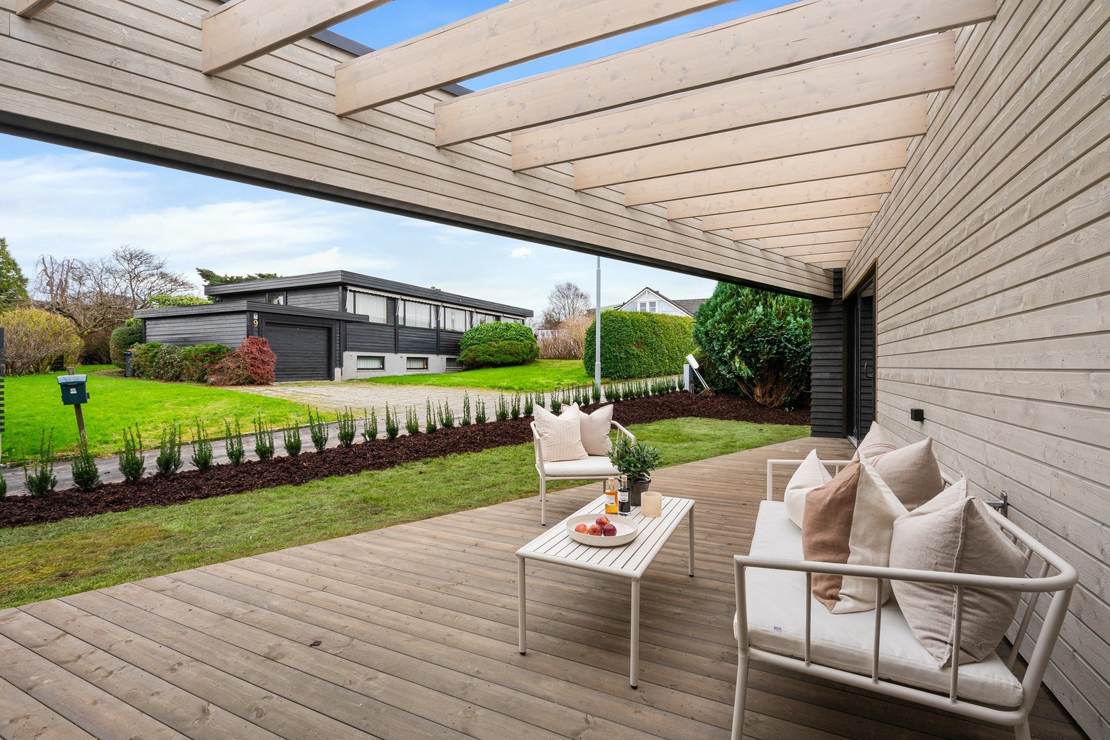 Terrasse ved hovedsoverom. Galleribilde