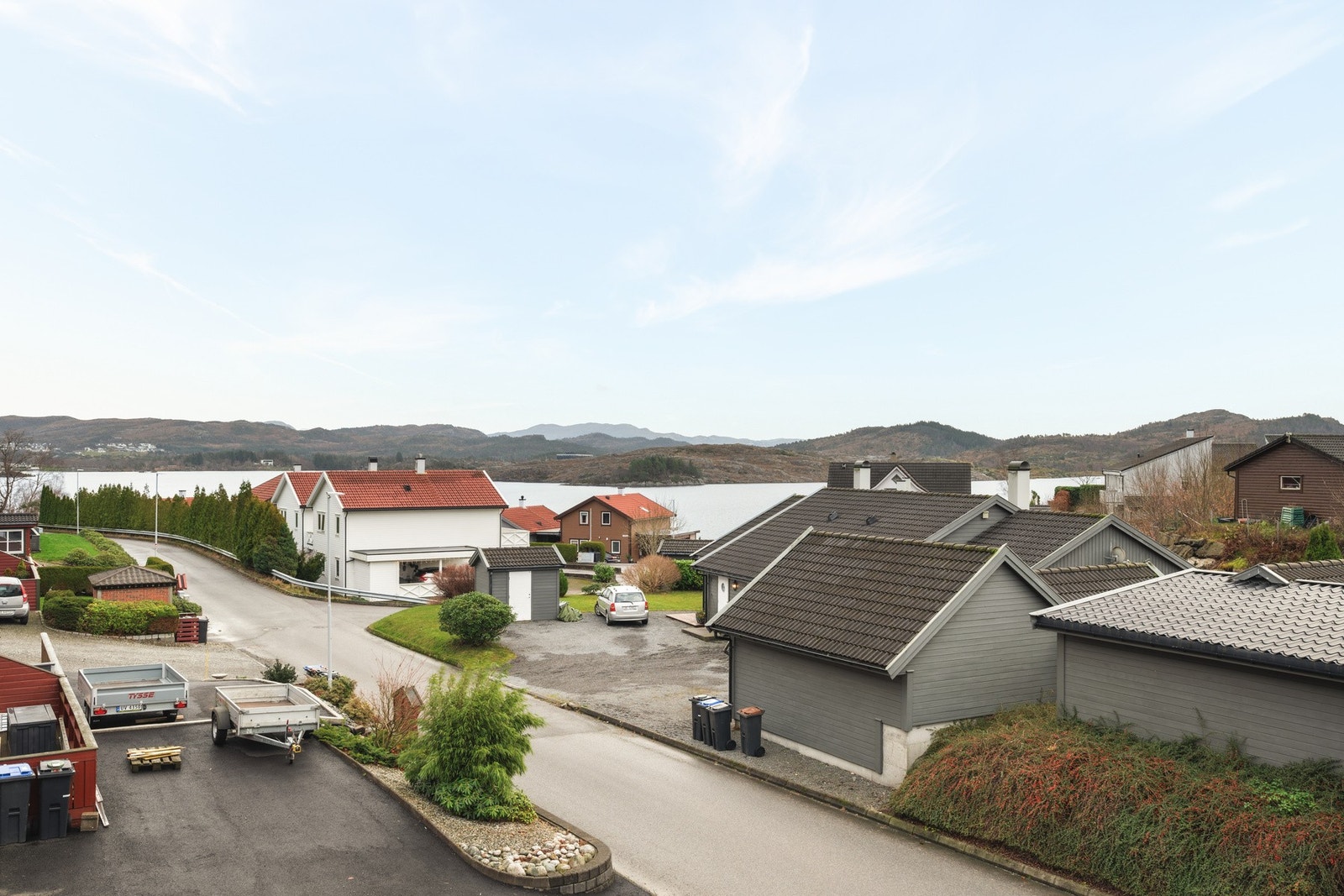 Herlig balkong hvor du kan nyte utsikten og morgenkaffen. Galleribilde