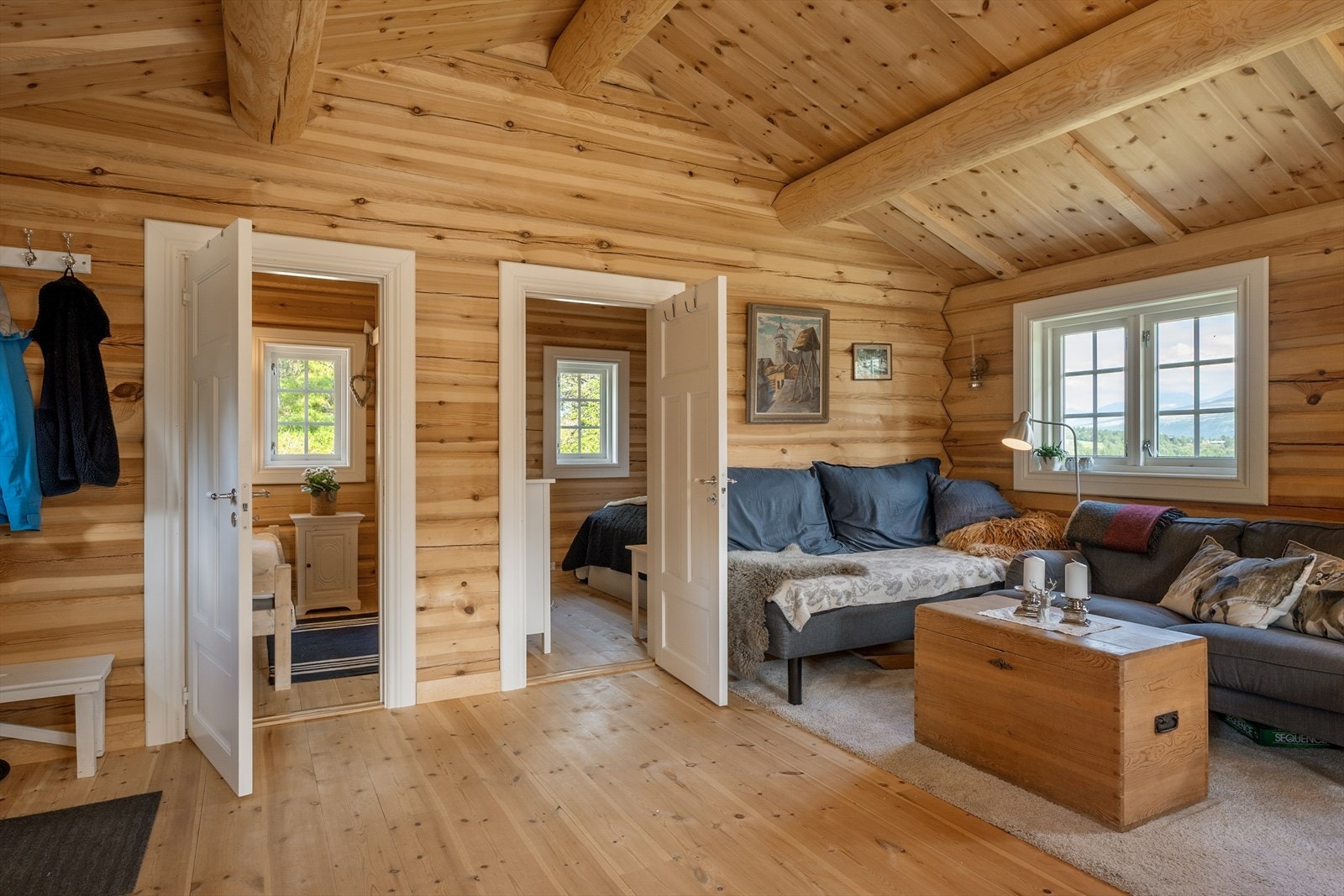 Hytta har i dag fem sengeplasser fordelt på to soverom. Galleribilde