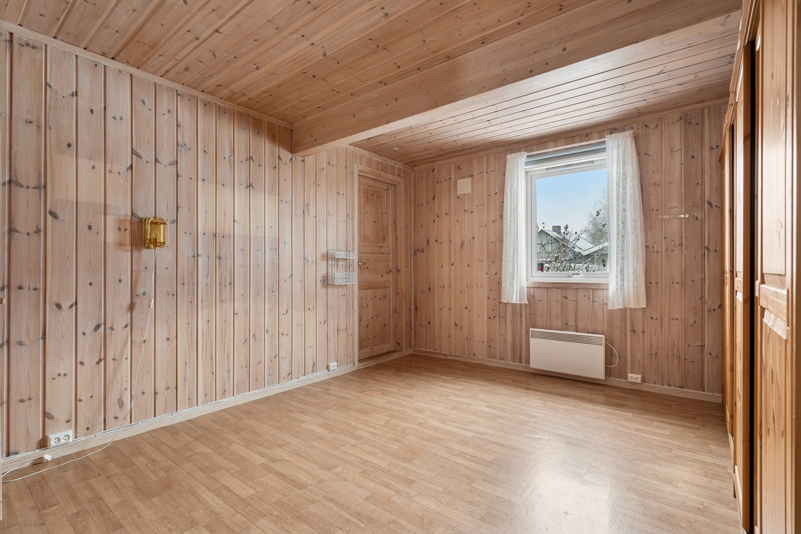 Etasjen har 2 soverom av god størrelse. Galleribilde