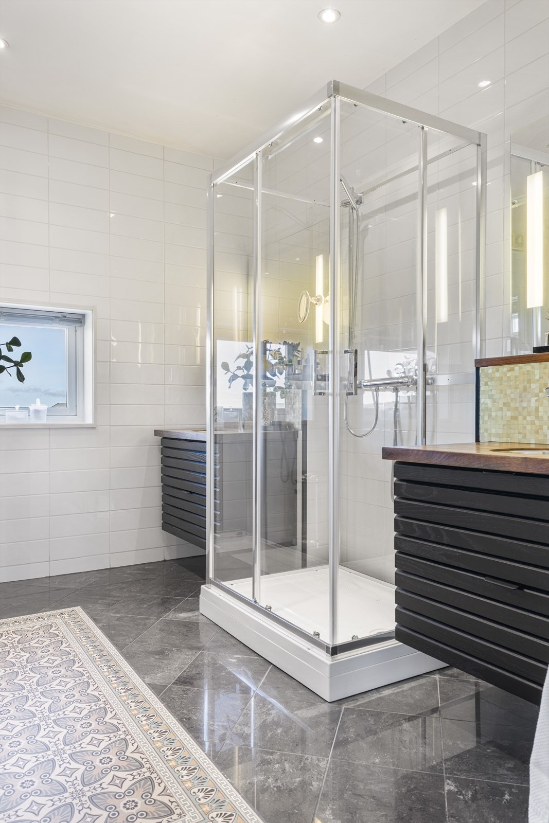 Bad 2. etasje Galleribilde