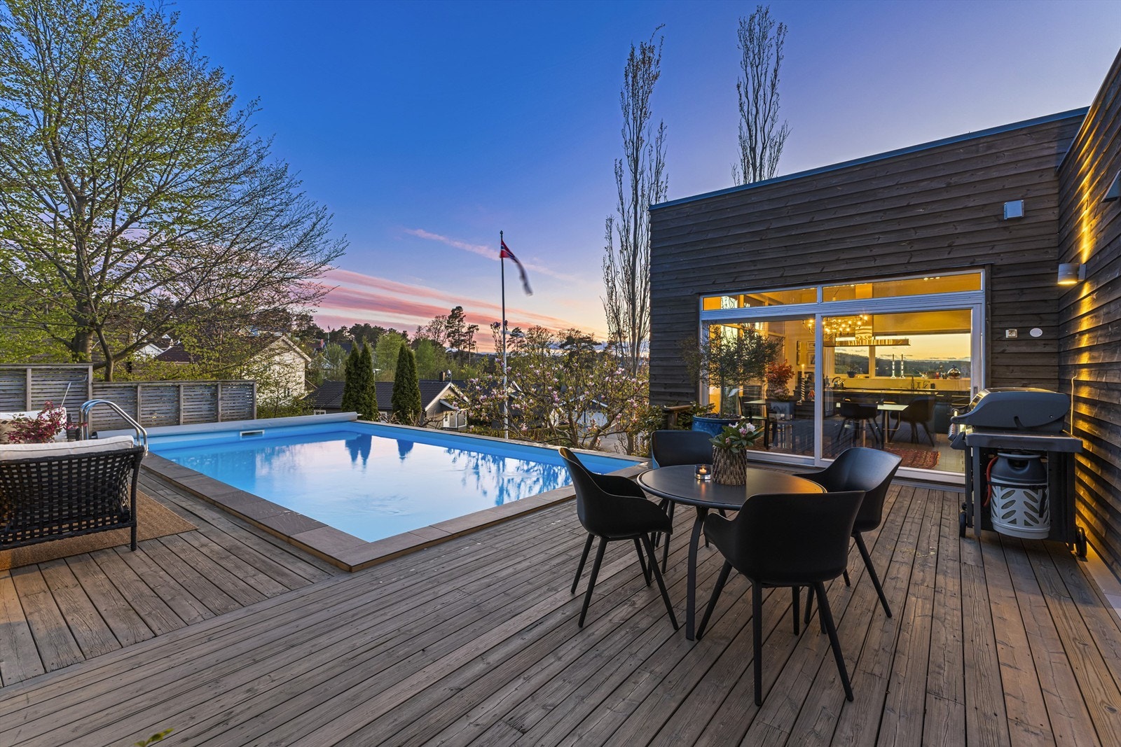 En nydelig privat oase Galleribilde