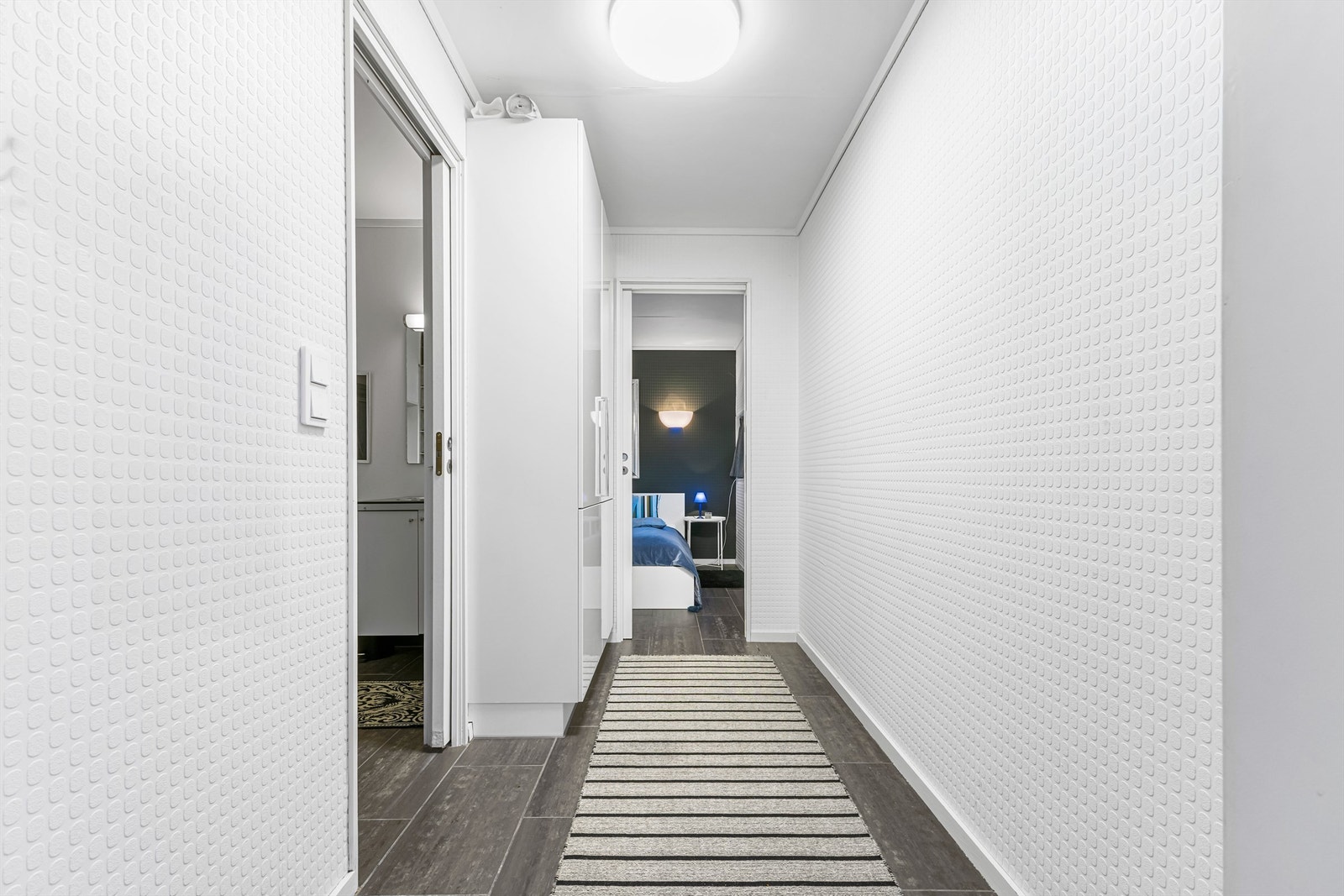 Gang i anneks/gjestehus Galleribilde