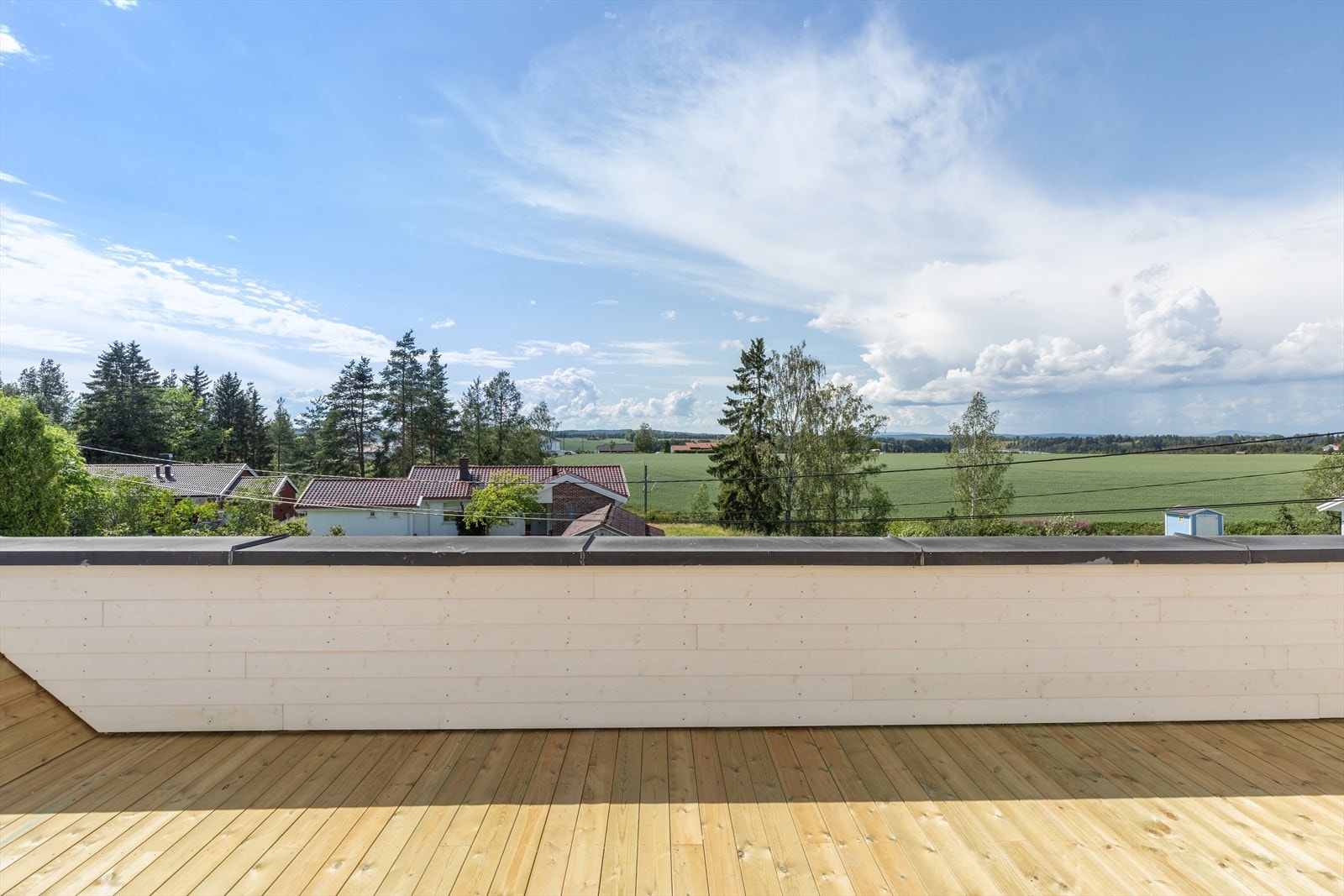 Utsikt fra balkong. Galleribilde