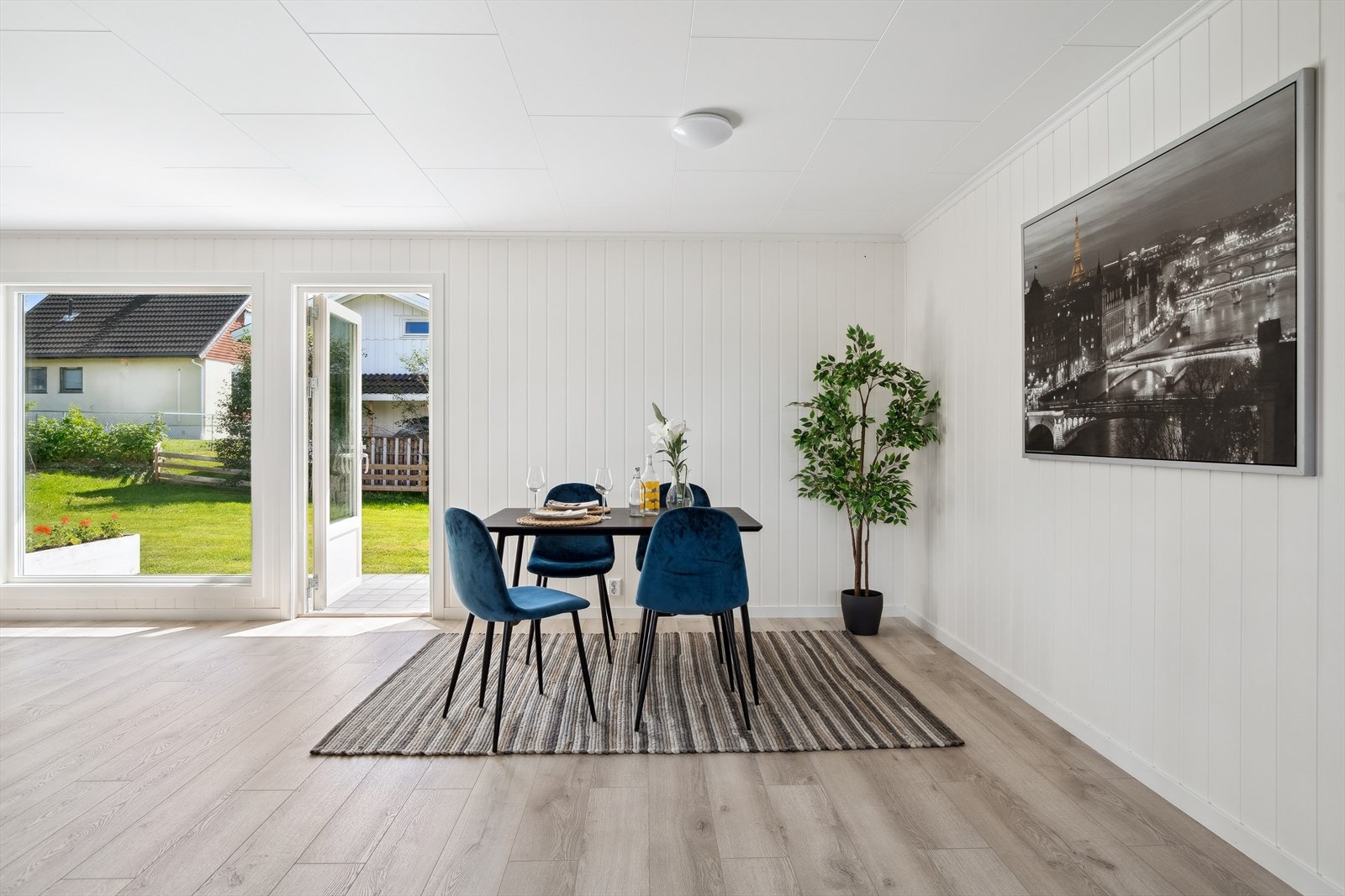 Spiseplass. Galleribilde