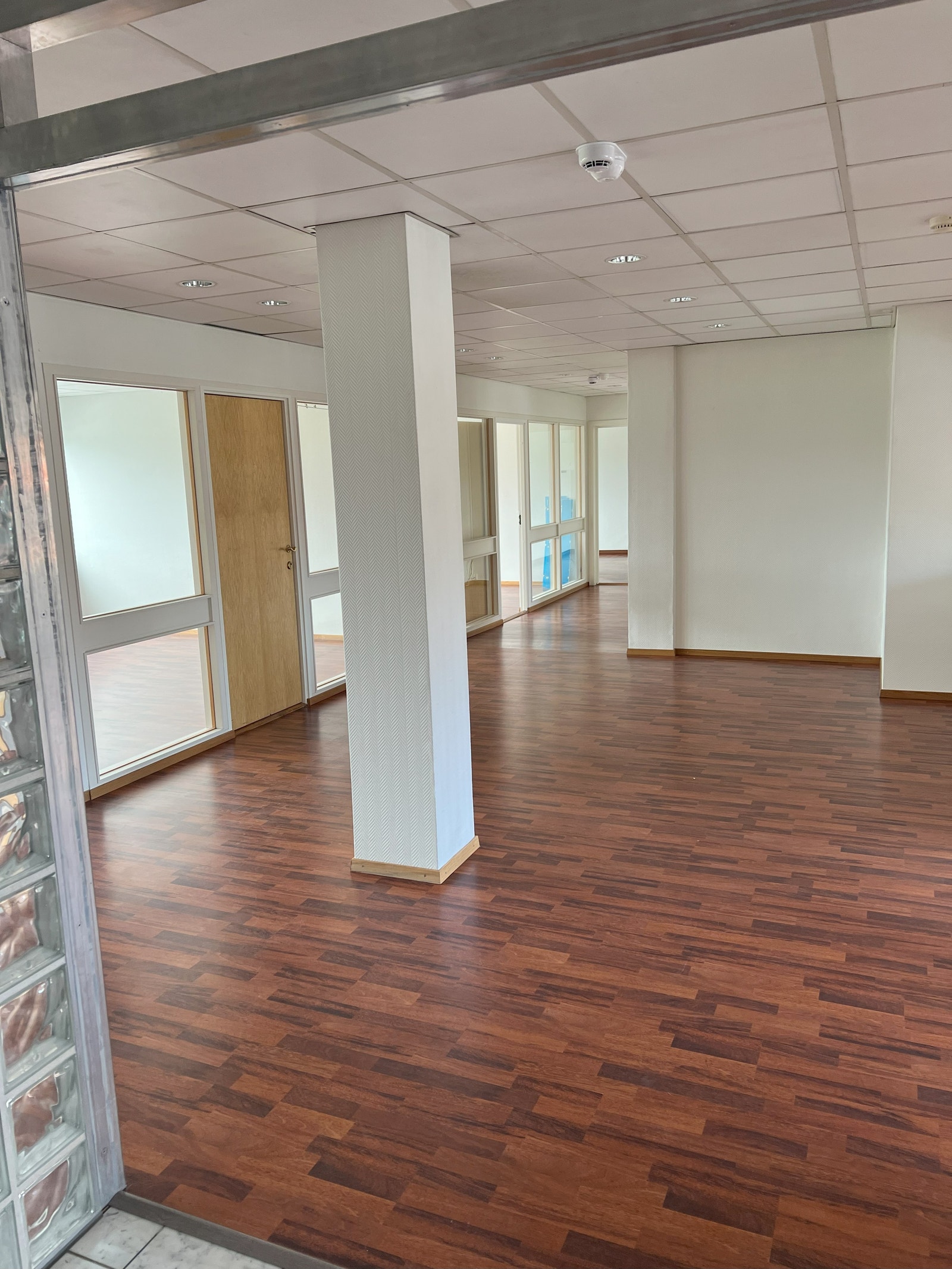 Stort sentral område Galleribilde