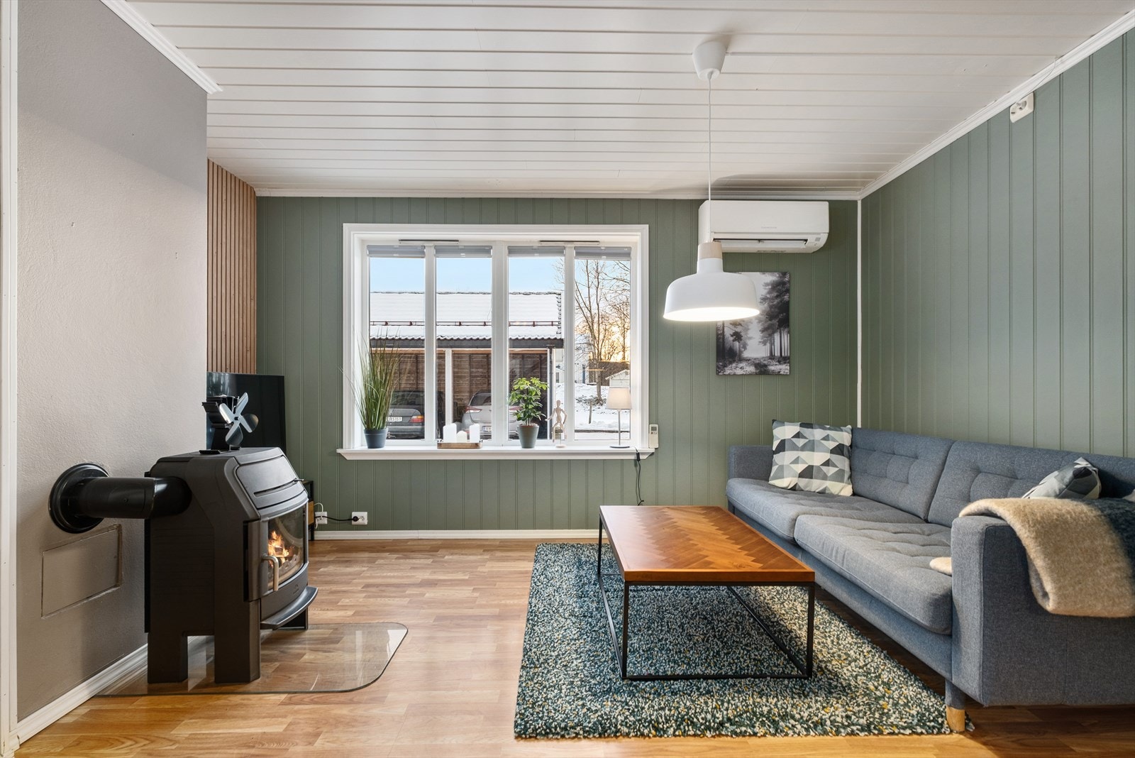 Vedfyring og varmepumpe er komfortable varmekilder Galleribilde