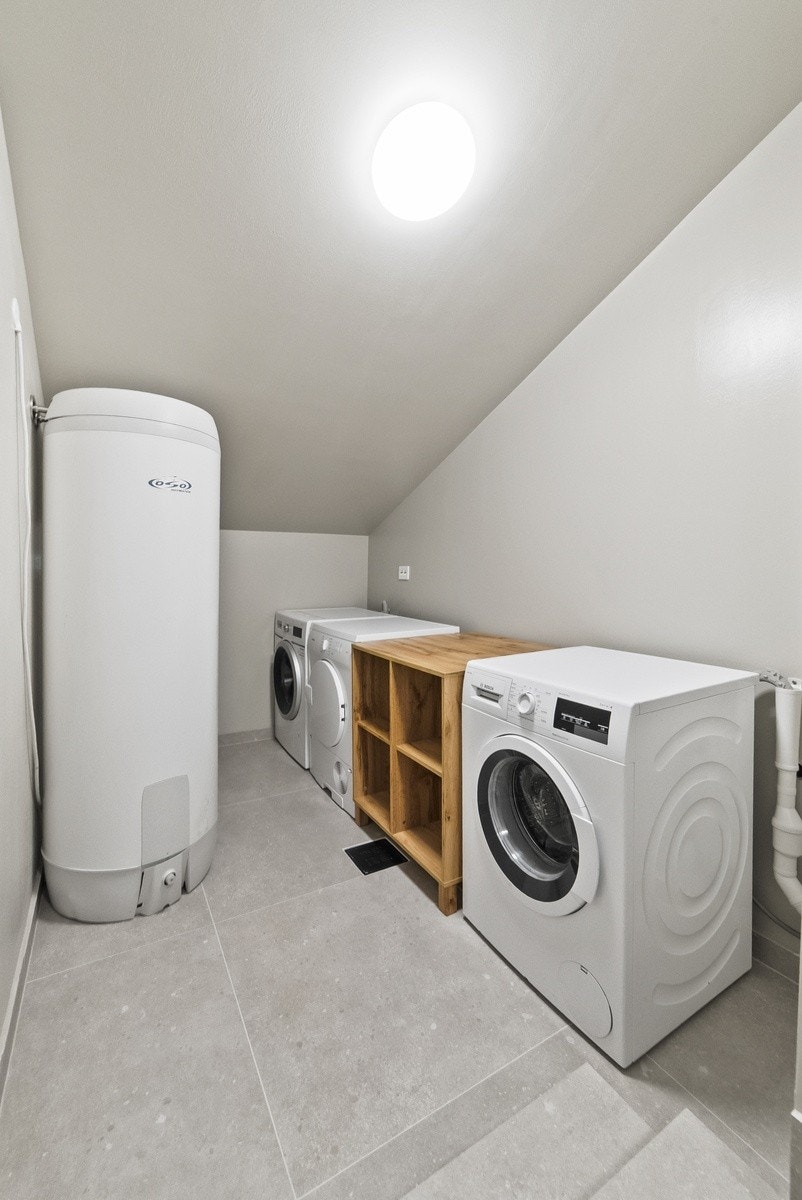 Bad kombinert med vaskerom Galleribilde