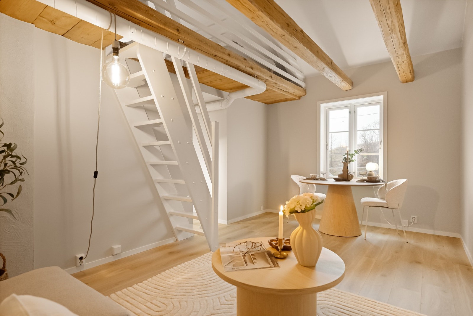 Bjelker, antagelig fra byggeår, 1700-tallet Galleribilde