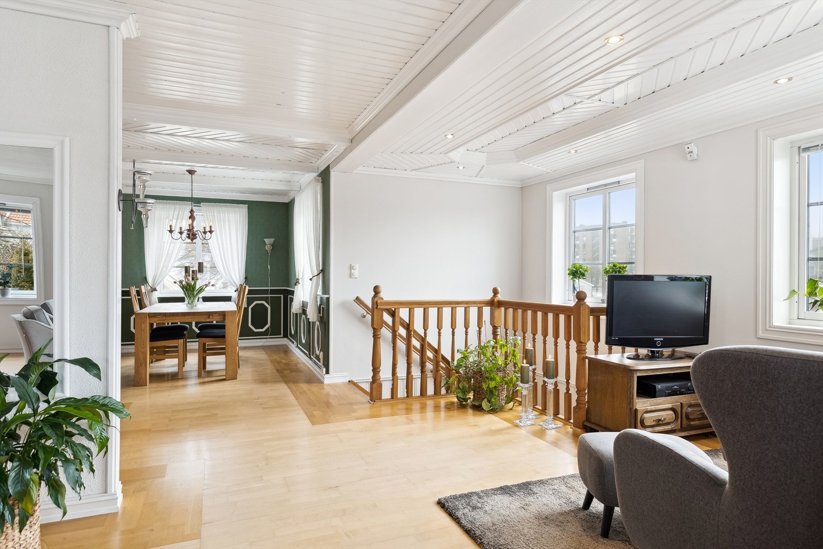 Egen spisestuedel Galleribilde