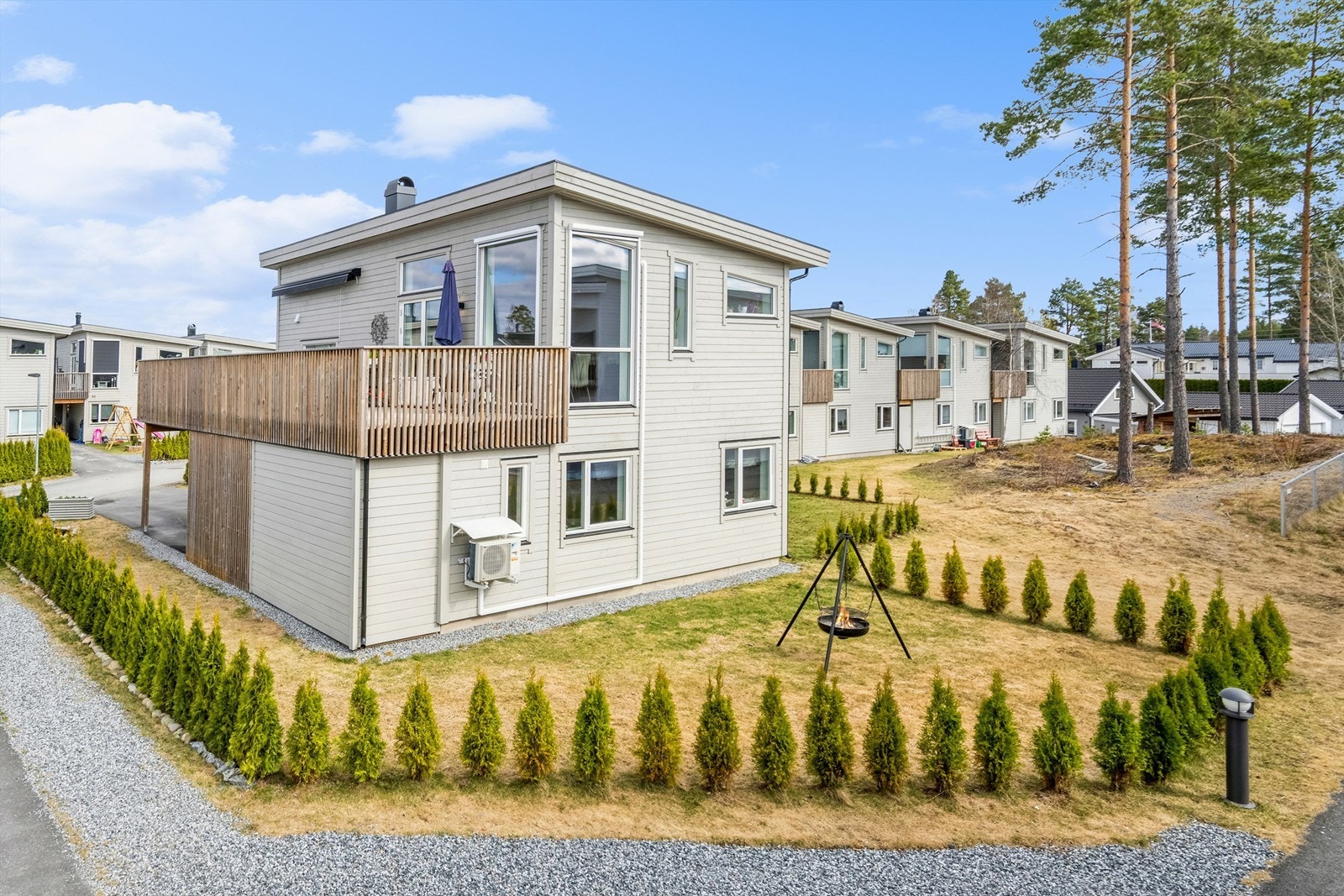 Boligen er oppført i 2022 og har en god intern beliggenhet på ende Galleribilde