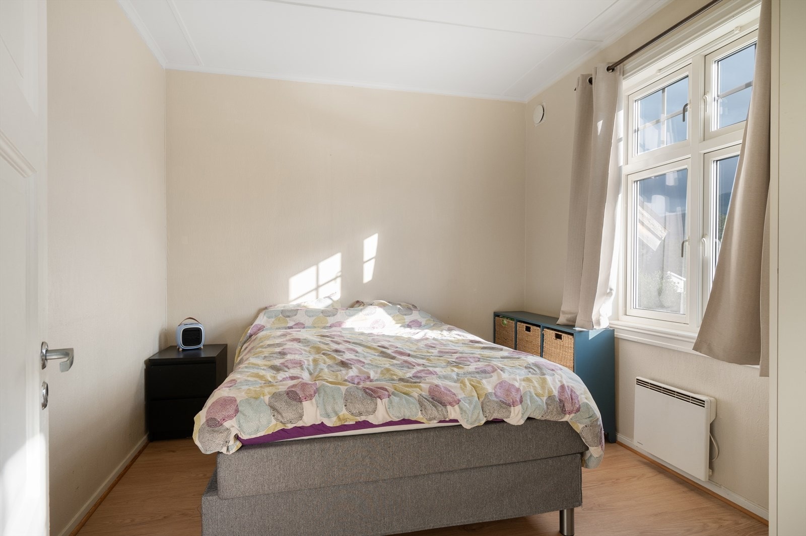 Leiligheten består av ett soverom. Galleribilde