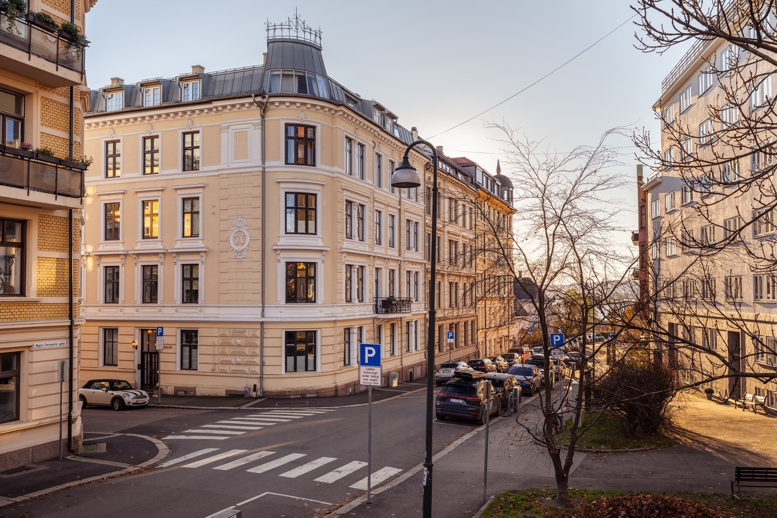 Fasade. Galleribilde